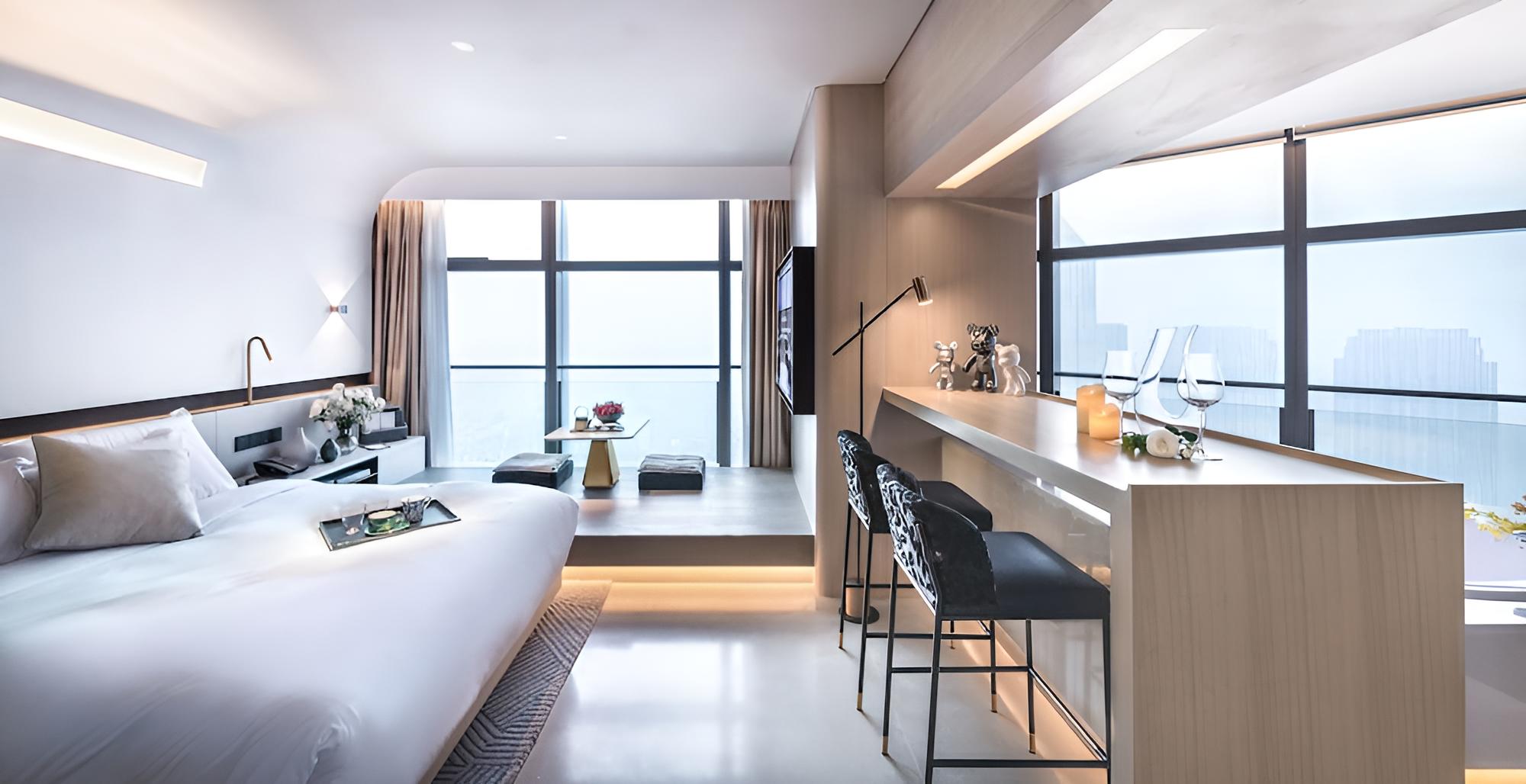 Premier Room
