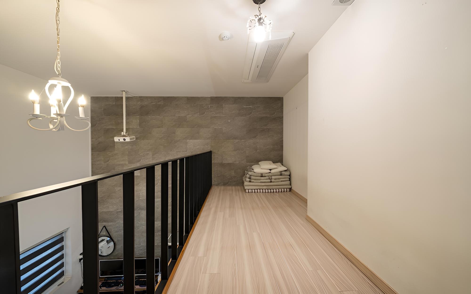 Room (Party room (couple PC Netflix Disney+) - Photo 4