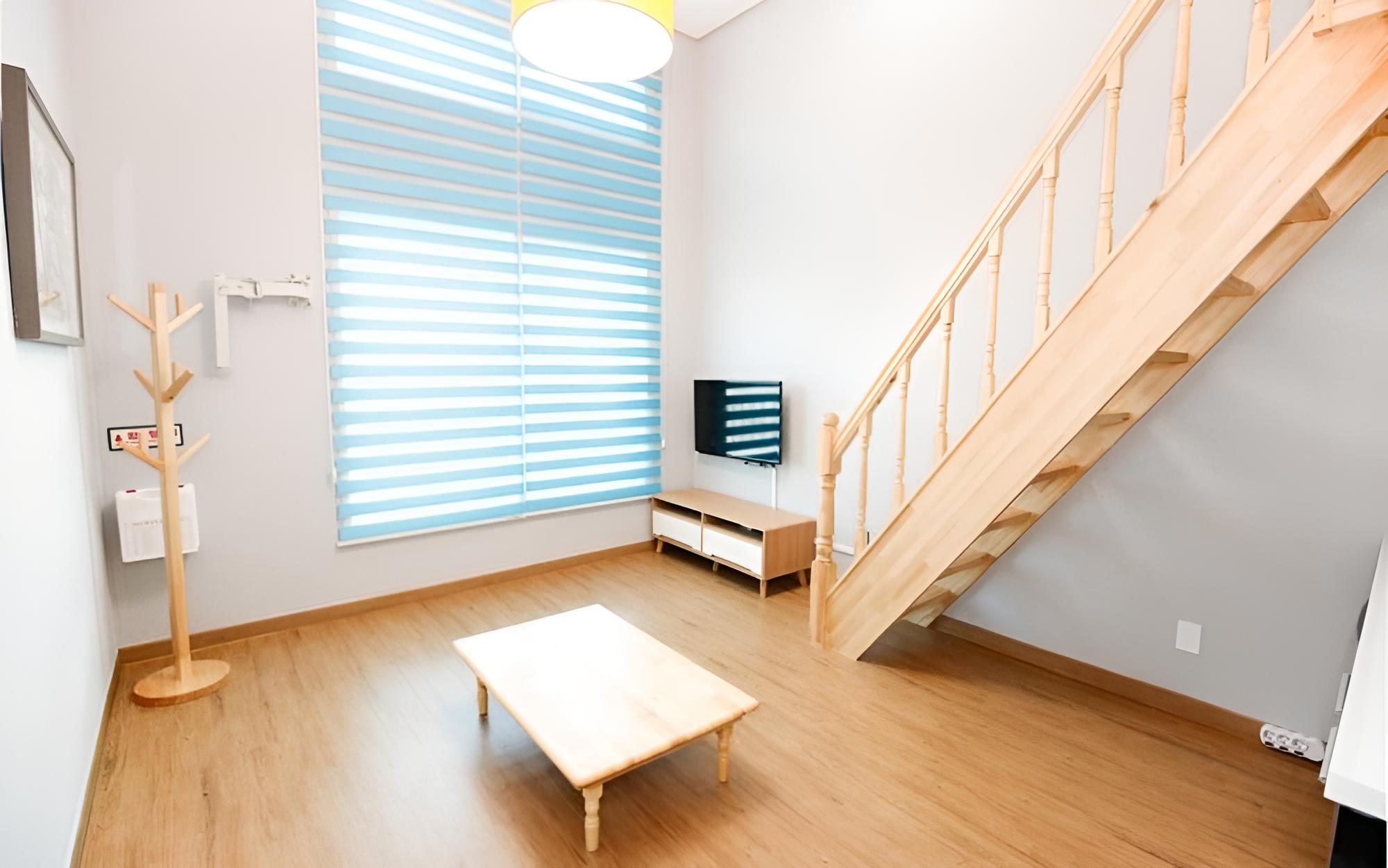 Room (One Room Double Floor 304)