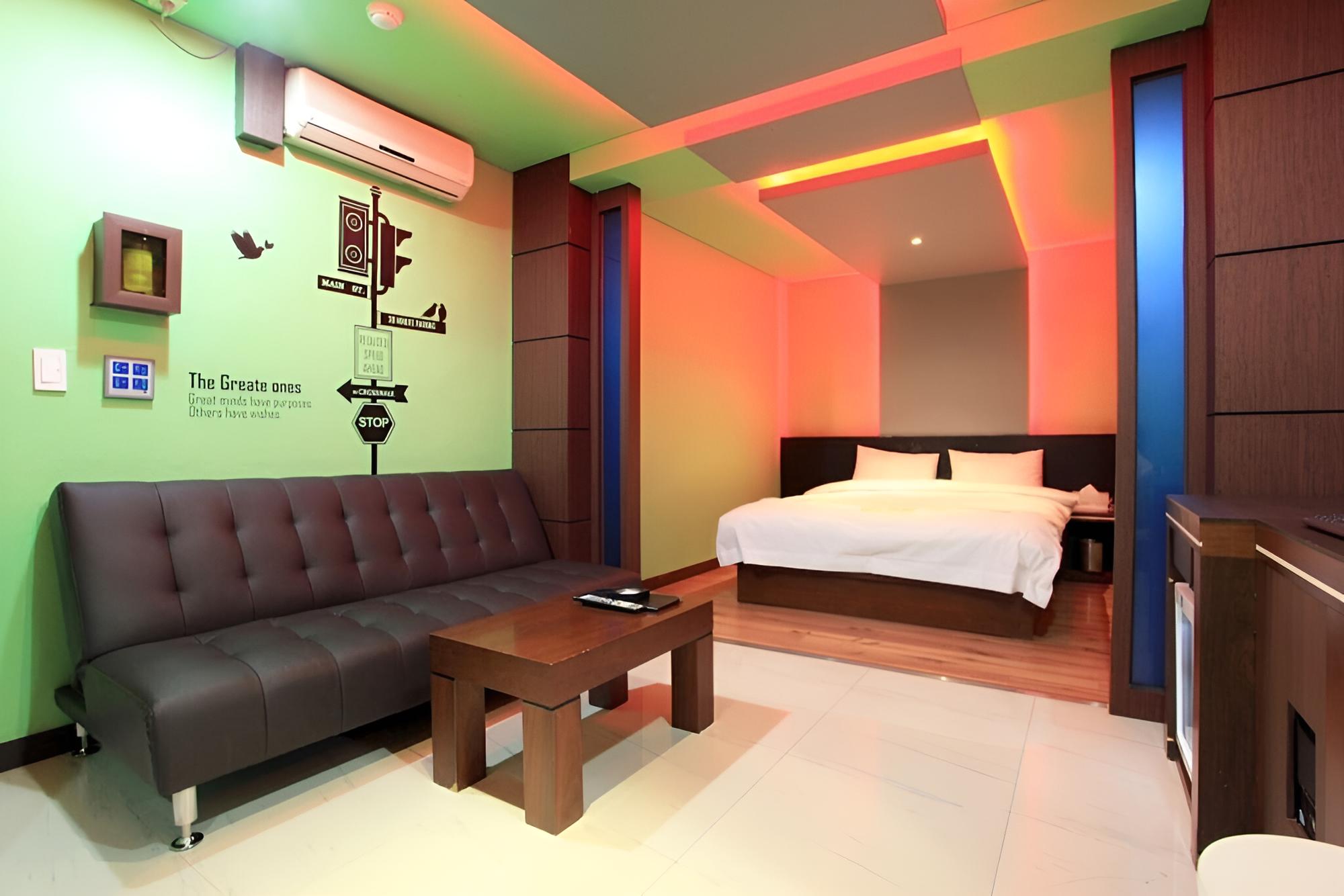 Room (Special Room)