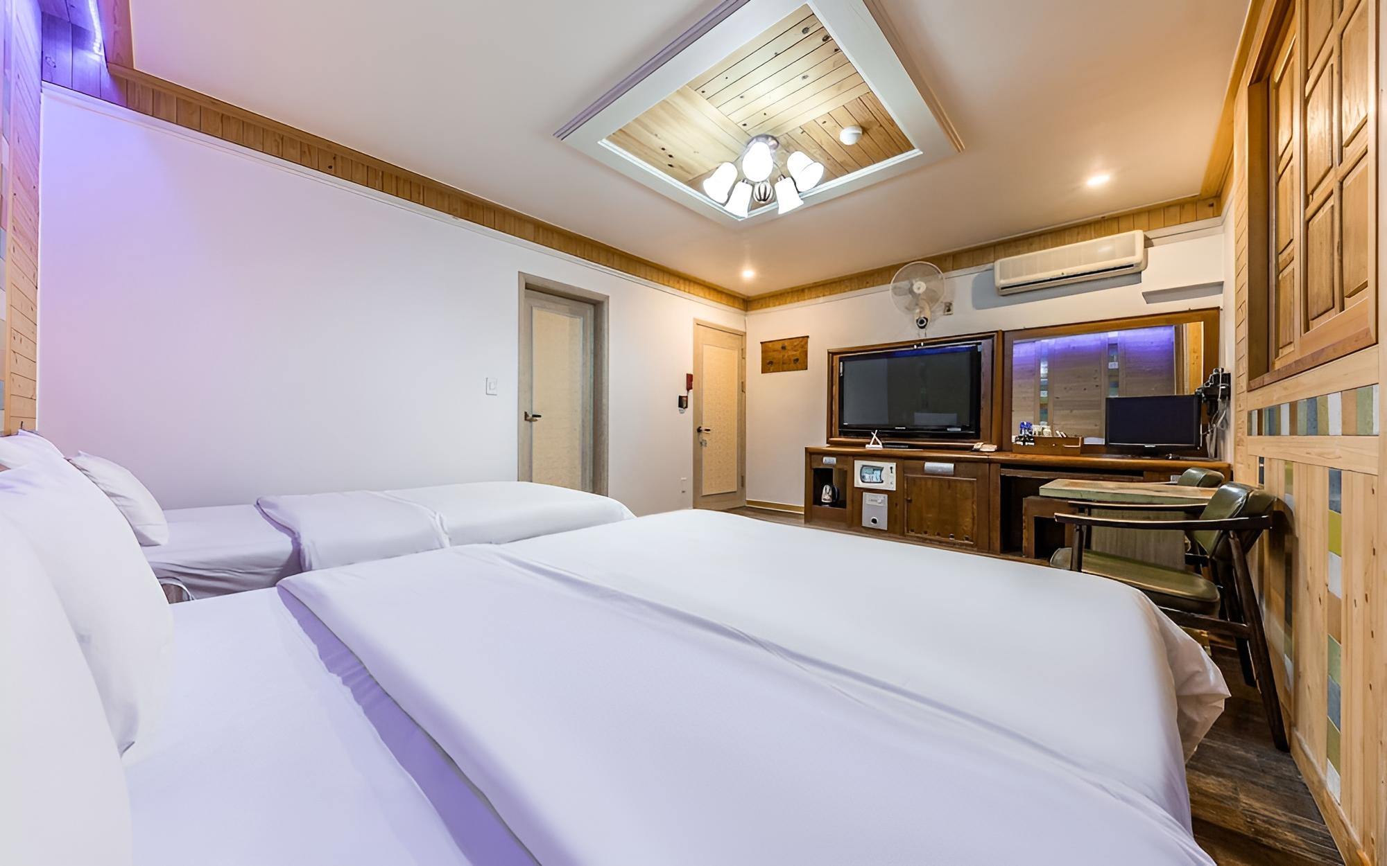 Room (Deluxe twin (bath))