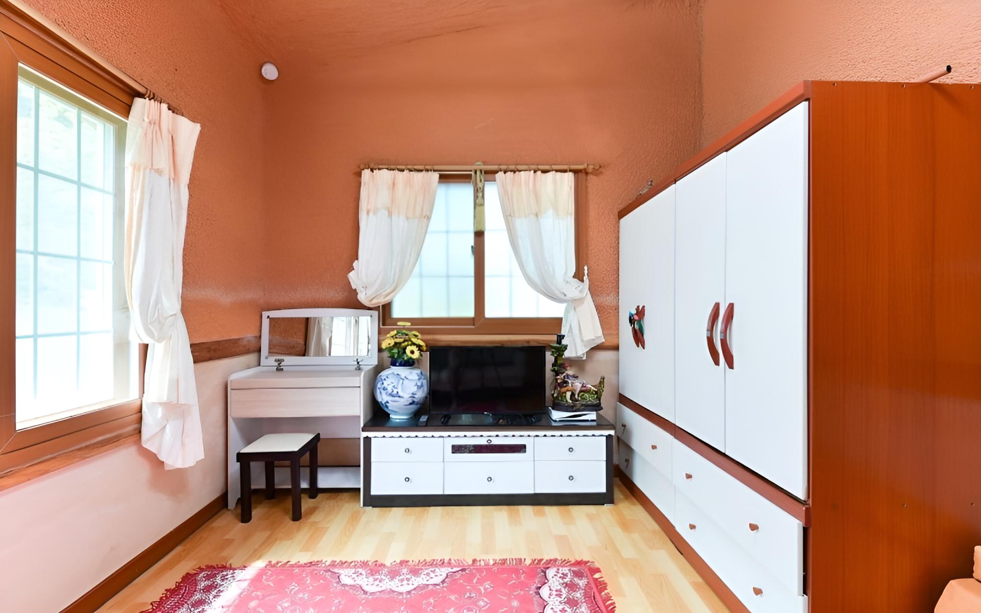 Room (Nest)