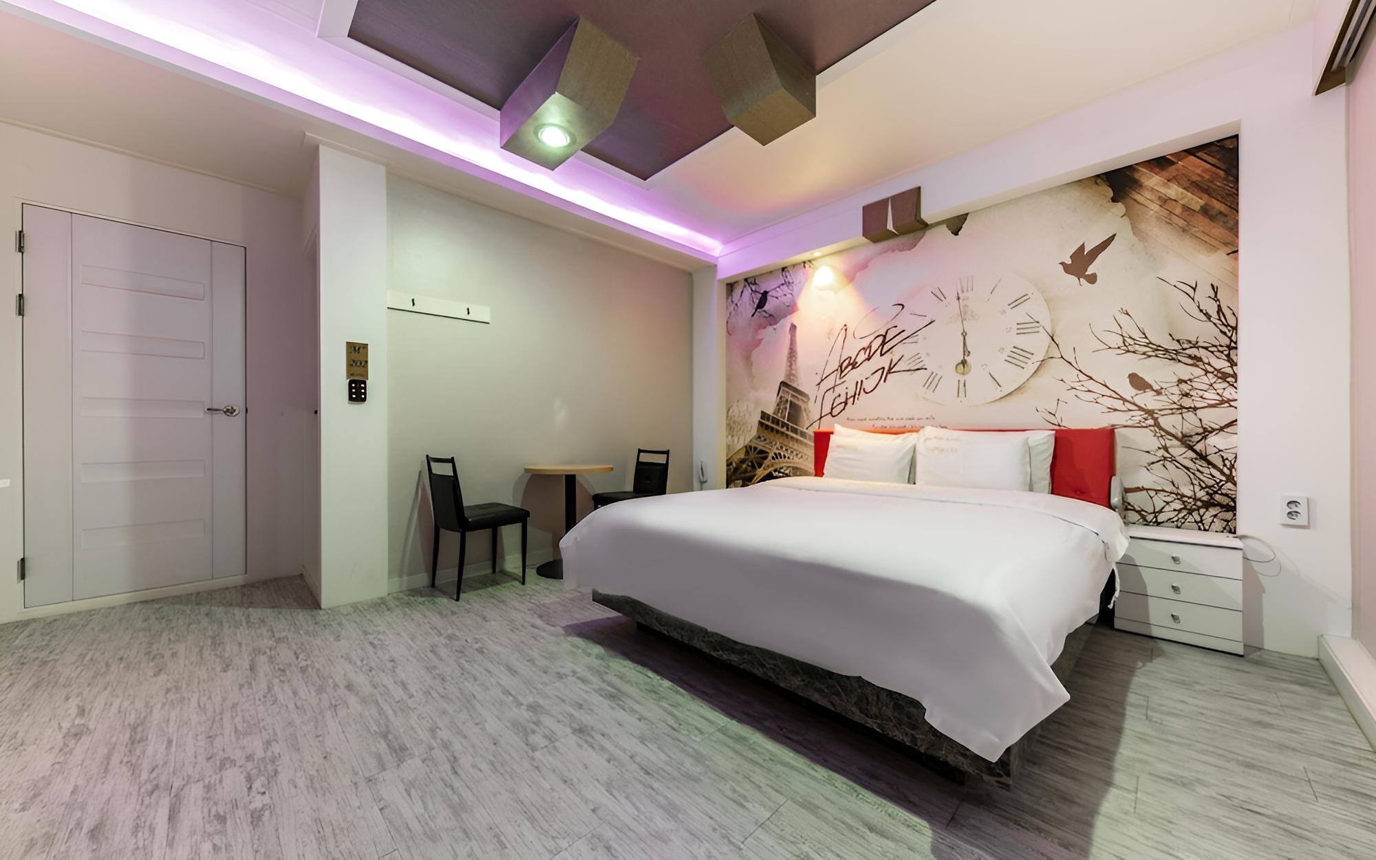 Room (Standard Room) photo 3