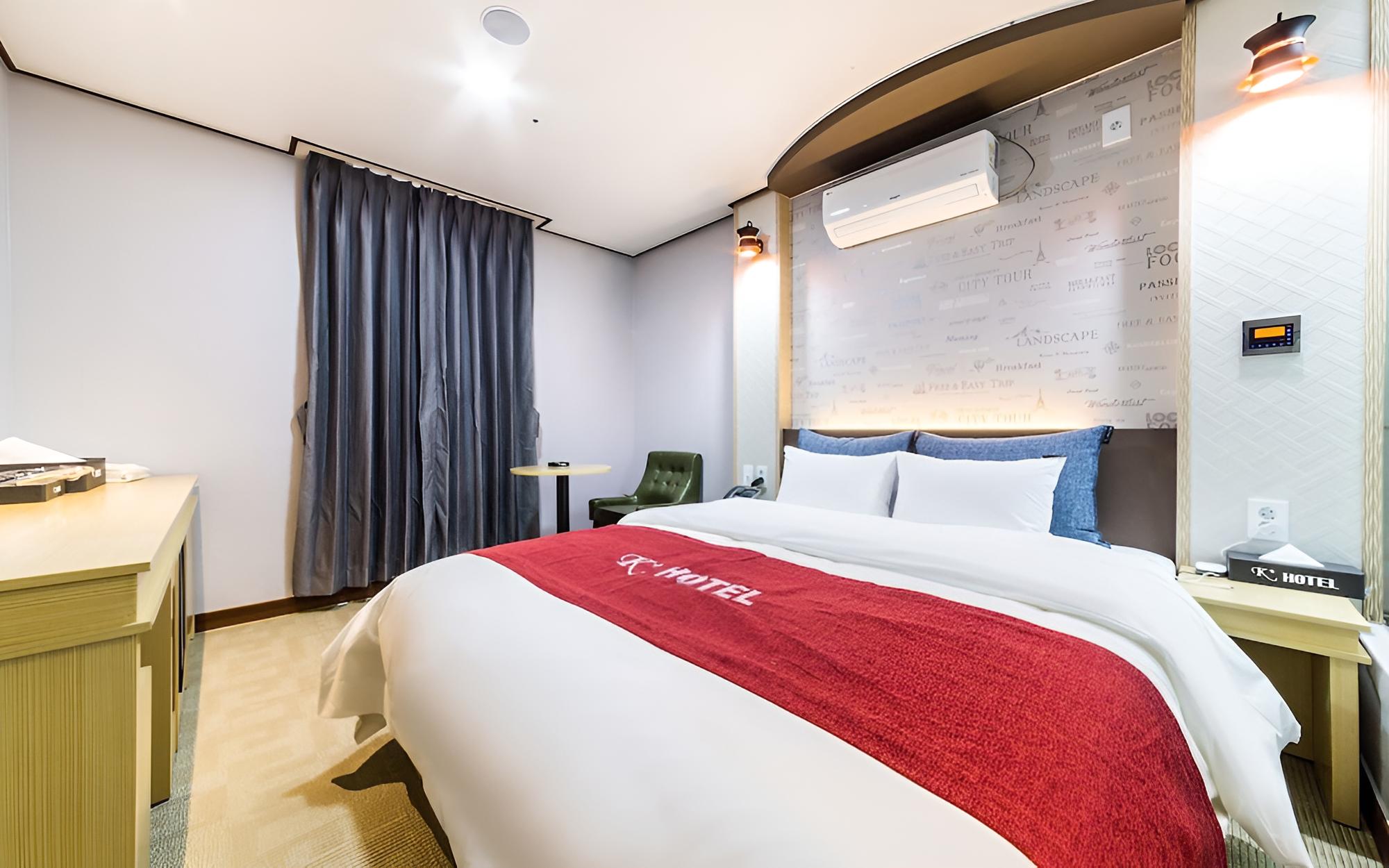 Room (Standard room)