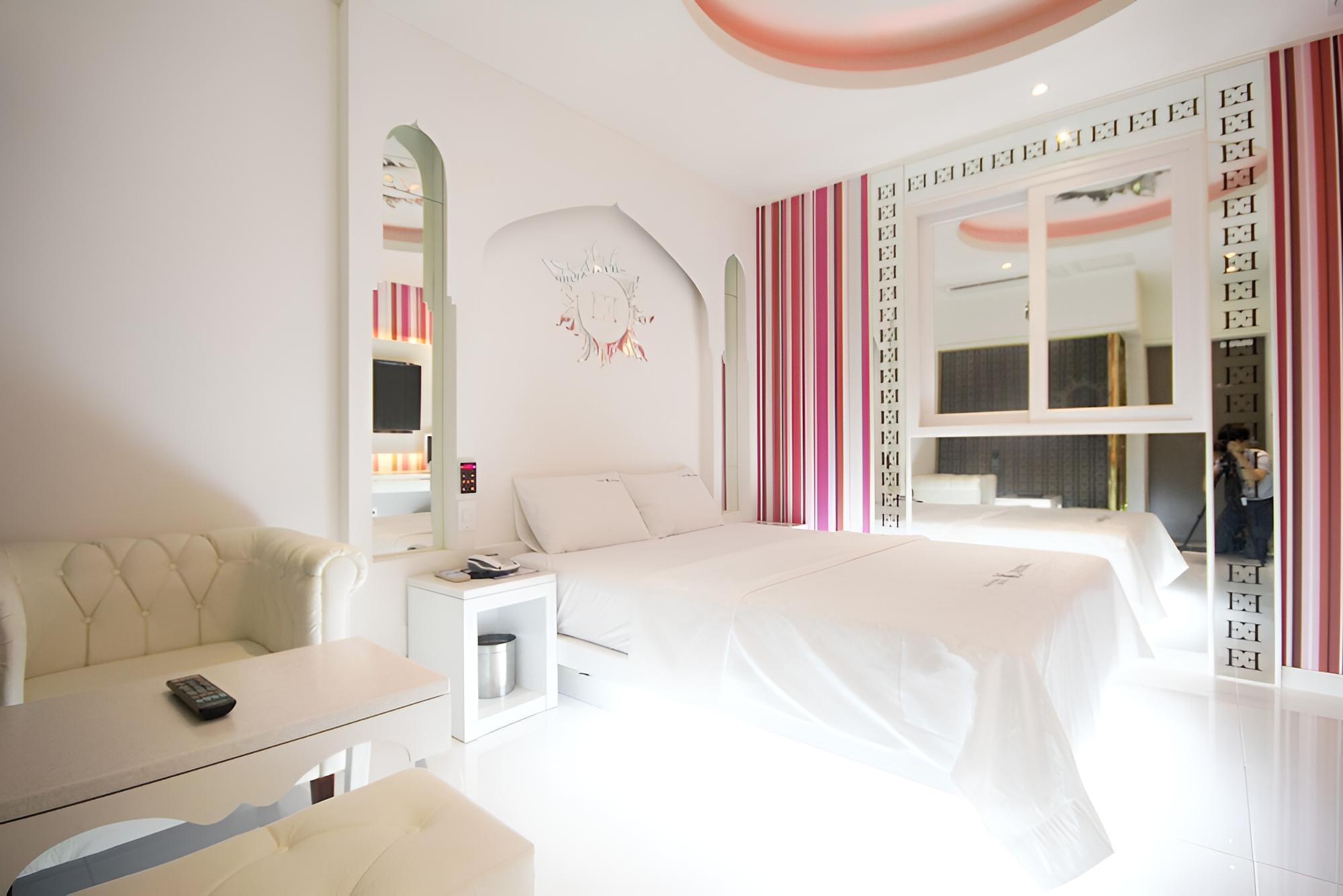 Room (Standard room)