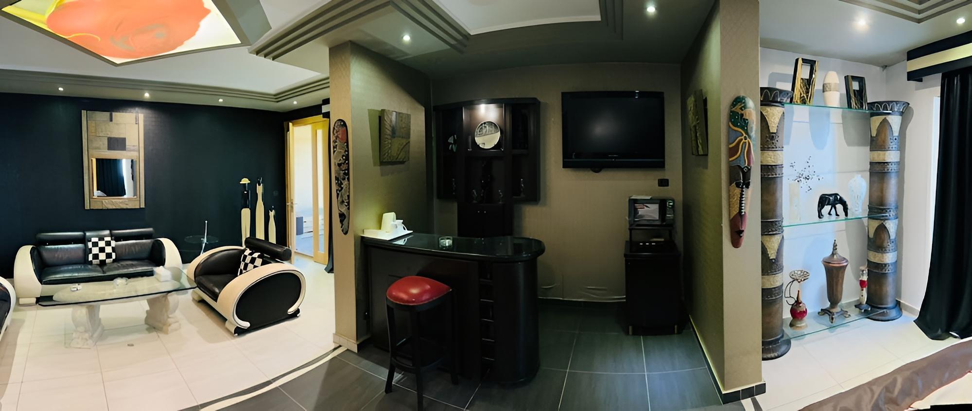 Executive suite with Jacuzzi balcony and sea view