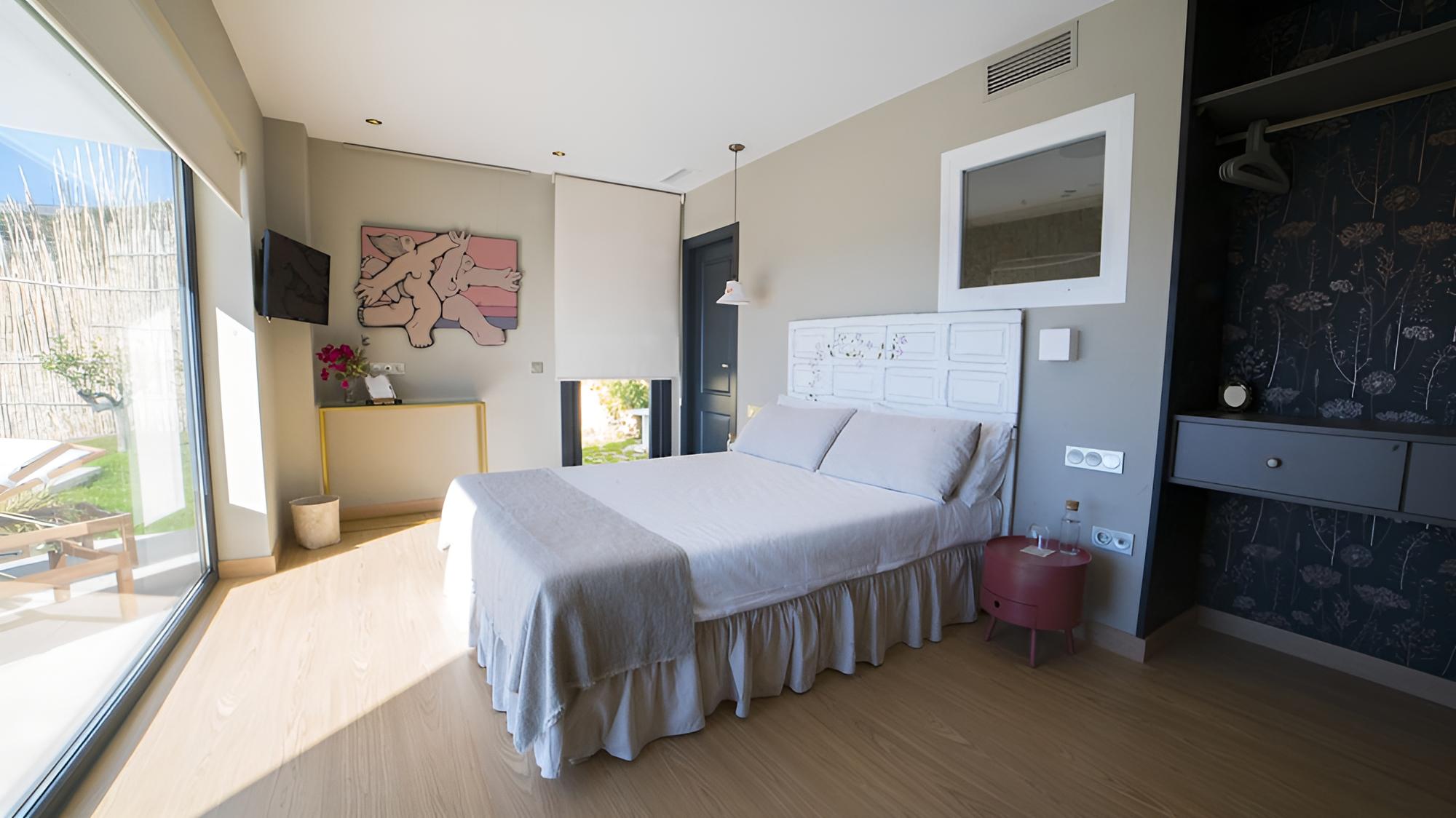 Deluxe Double Room, 1 Double Bed, Patio, Ocean View