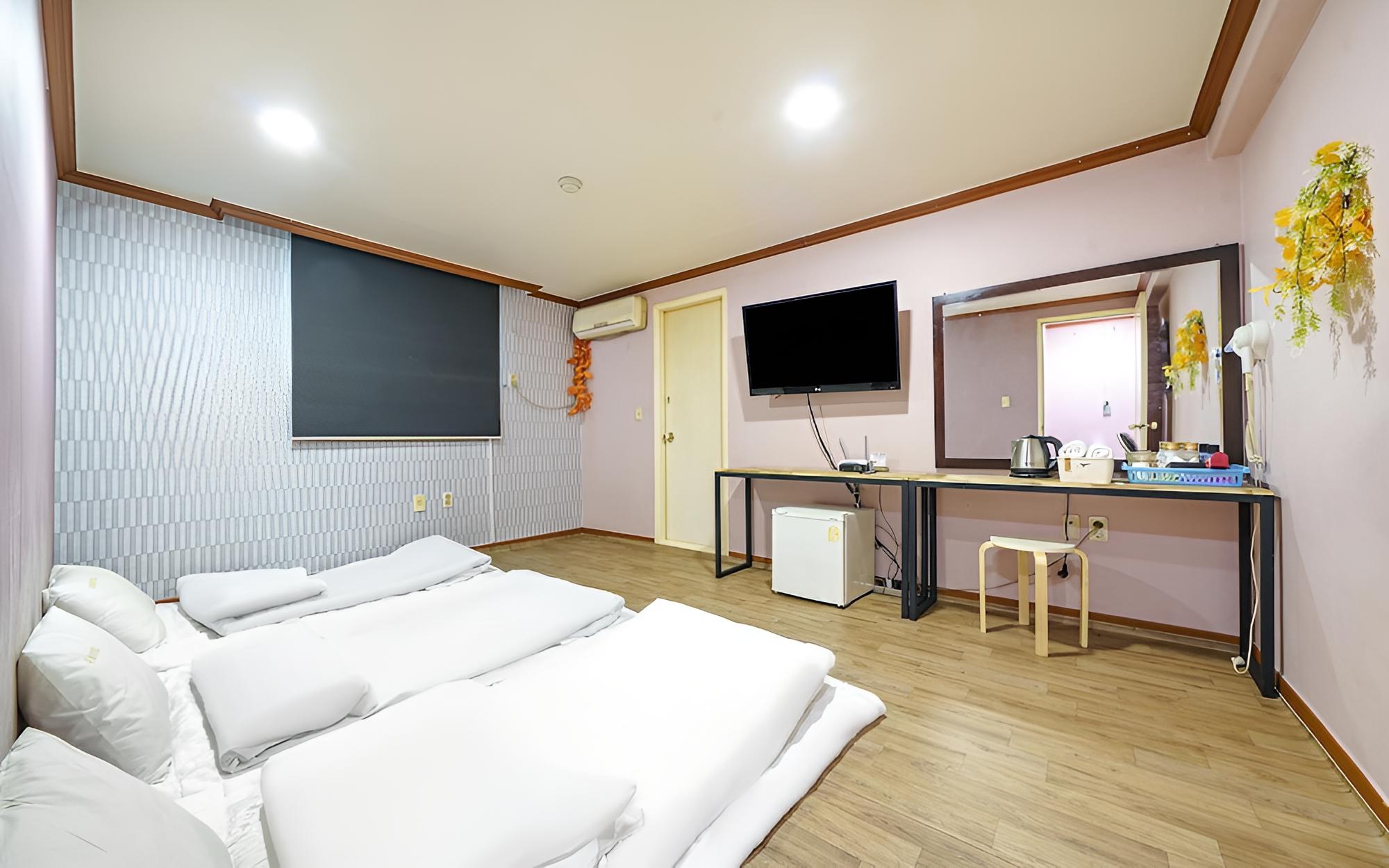 Room (Ondol room (Netflix air purifier))