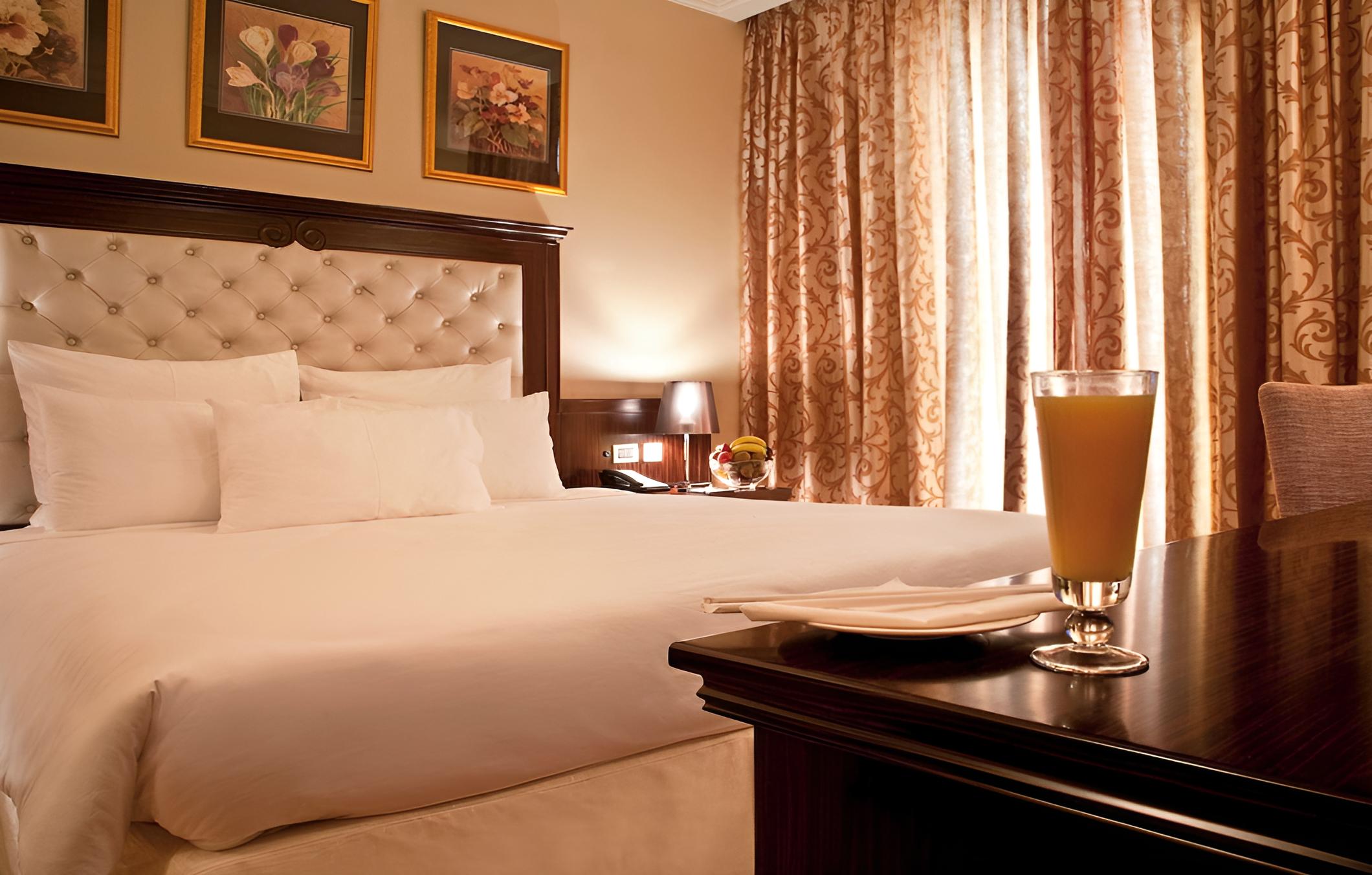 Suite, 1 Double Bed, Sea View