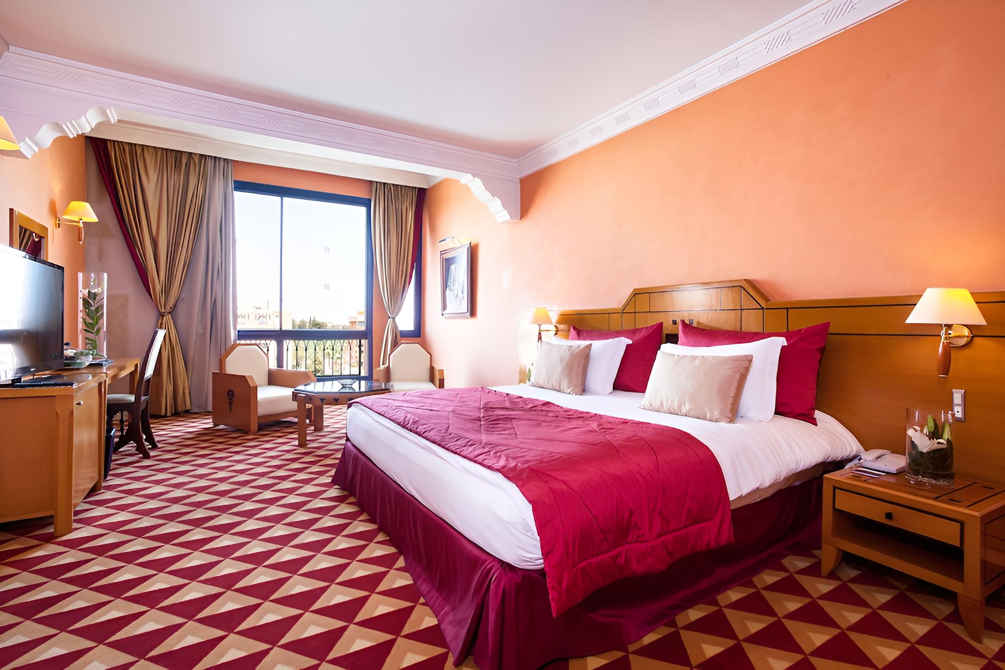 Standard Room, Pool View photo 3