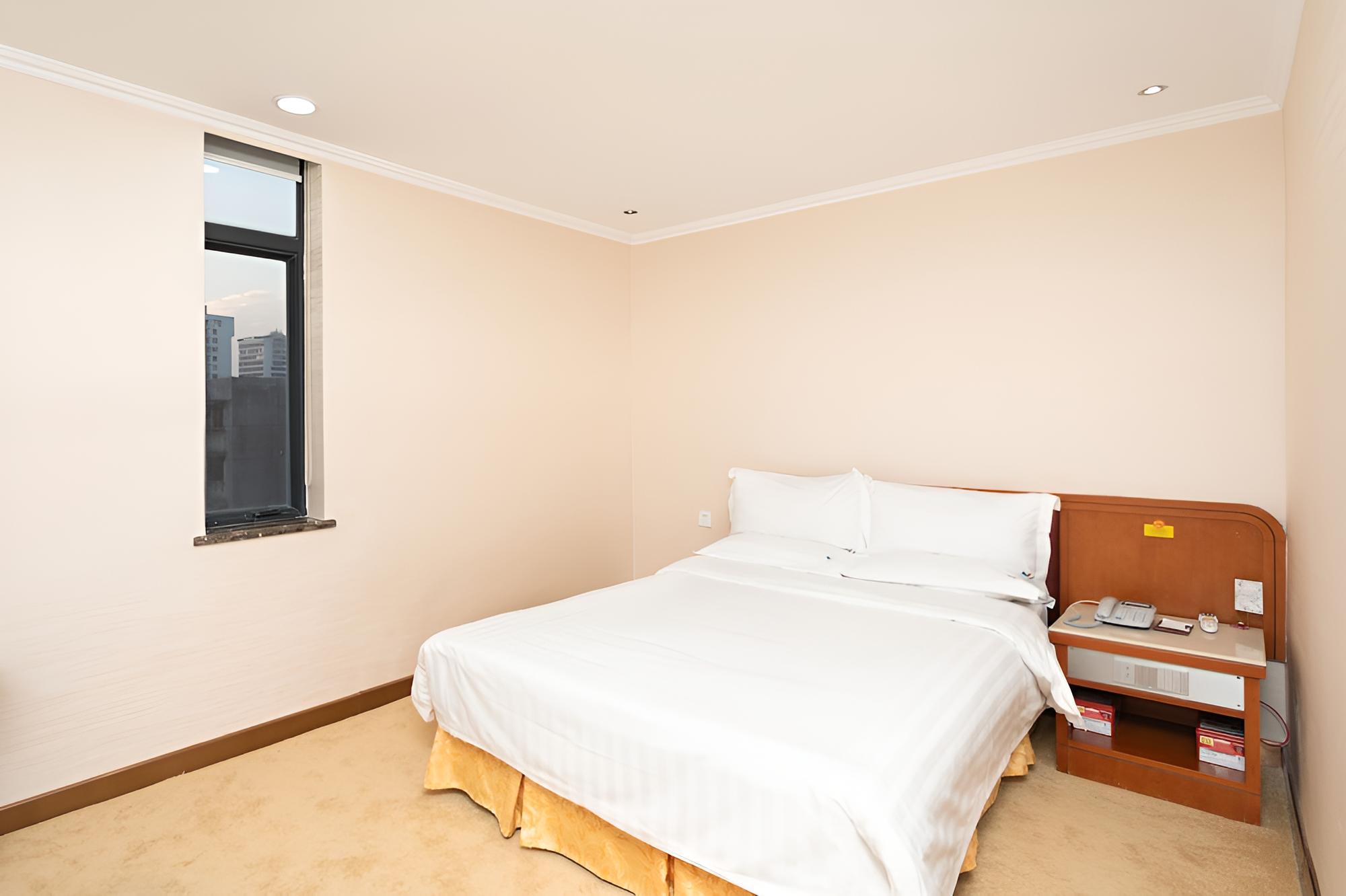 Standard Double Room photo 2