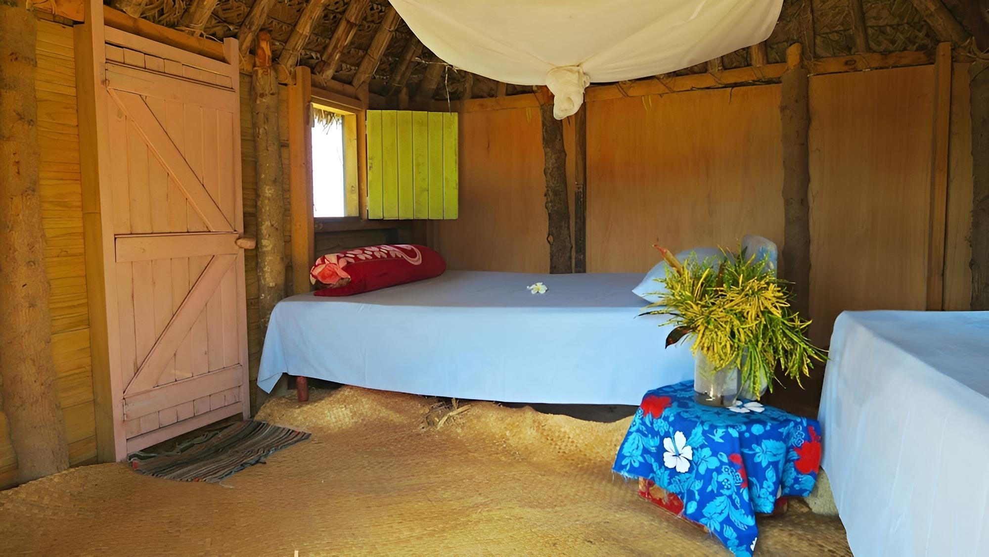 Traditional Cabin, Ocean View photo 3