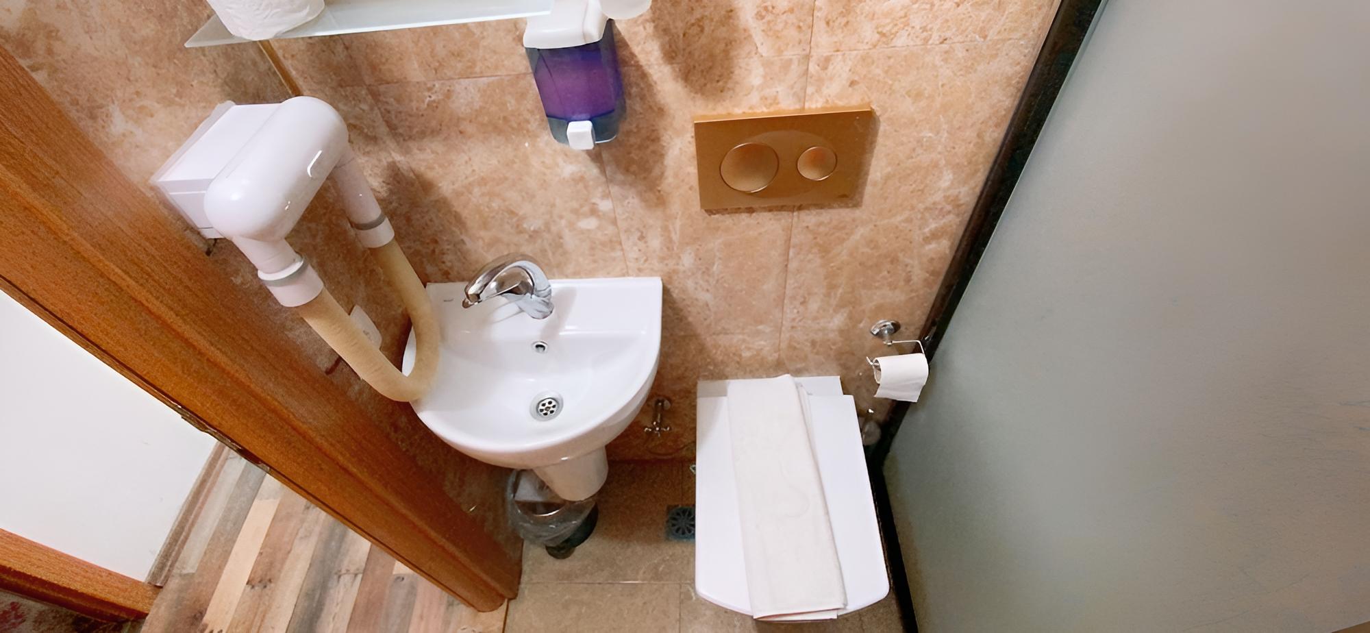 Standard Quadruple Room photo 2