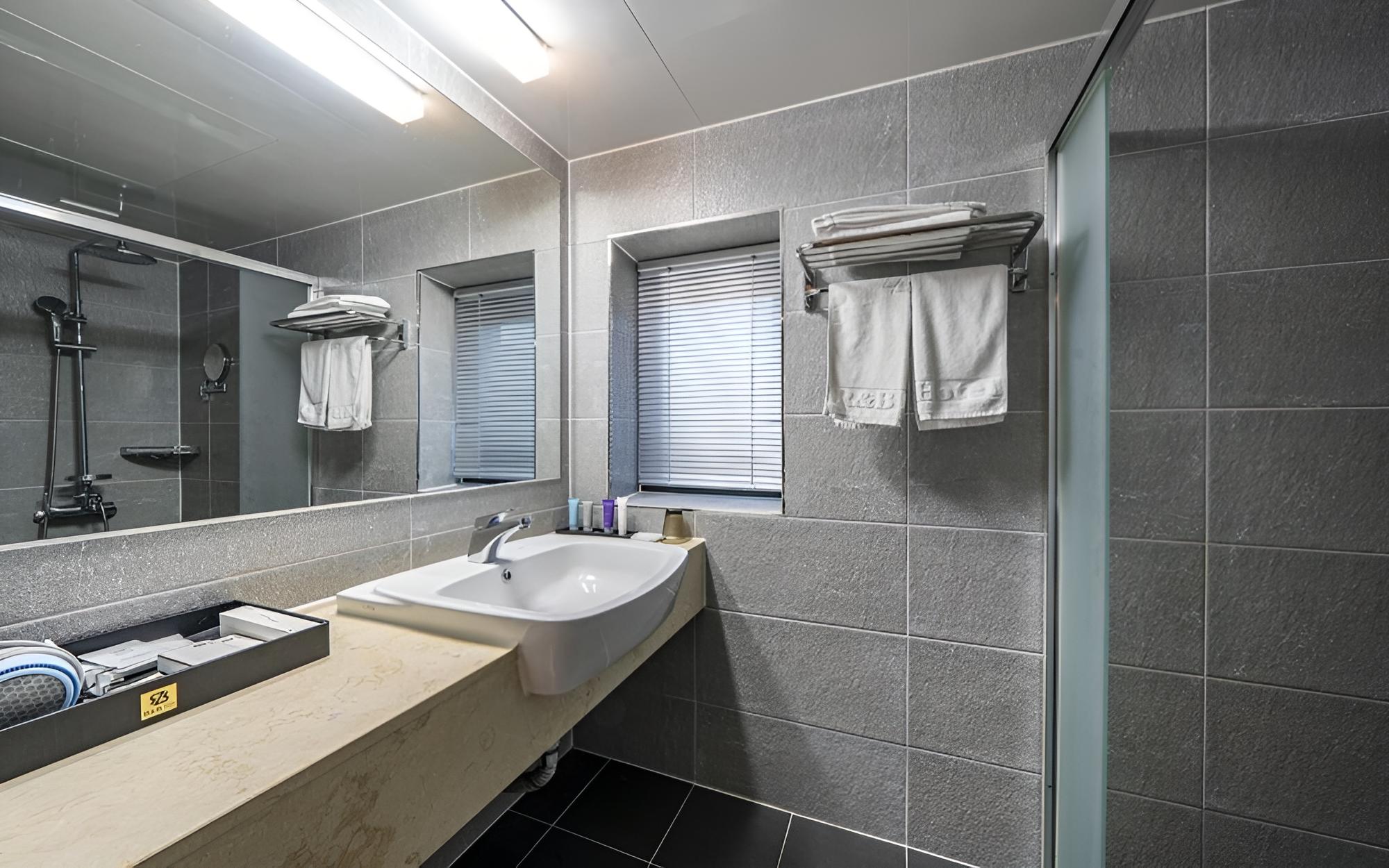 Room (Duplex Double (Breakfast for 2 person)