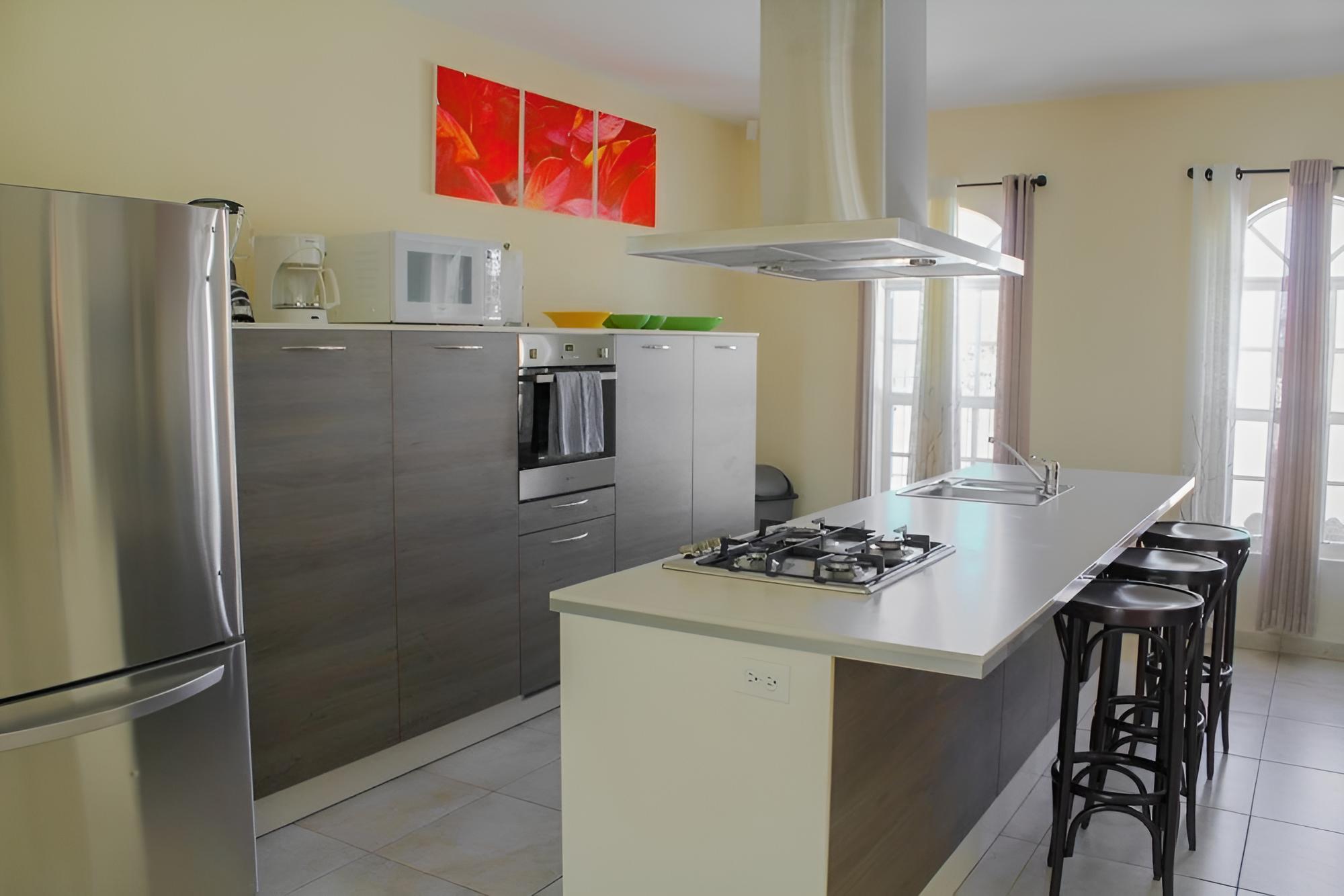 Villa photo 1