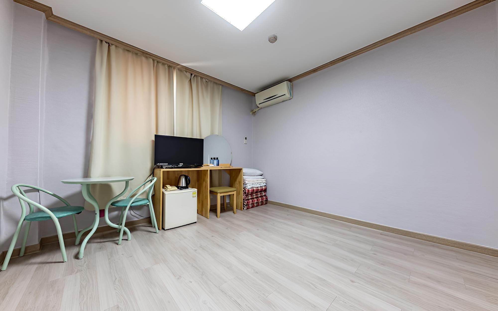 Room (Ondol Room (YouTube service provided)) photo 3