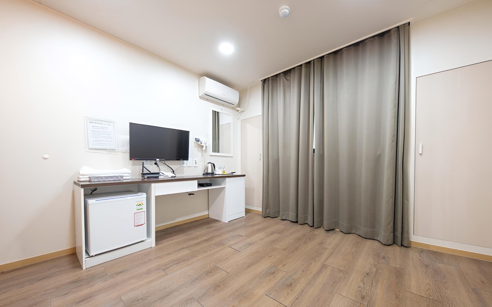 Room (On-dol) - Photo 4