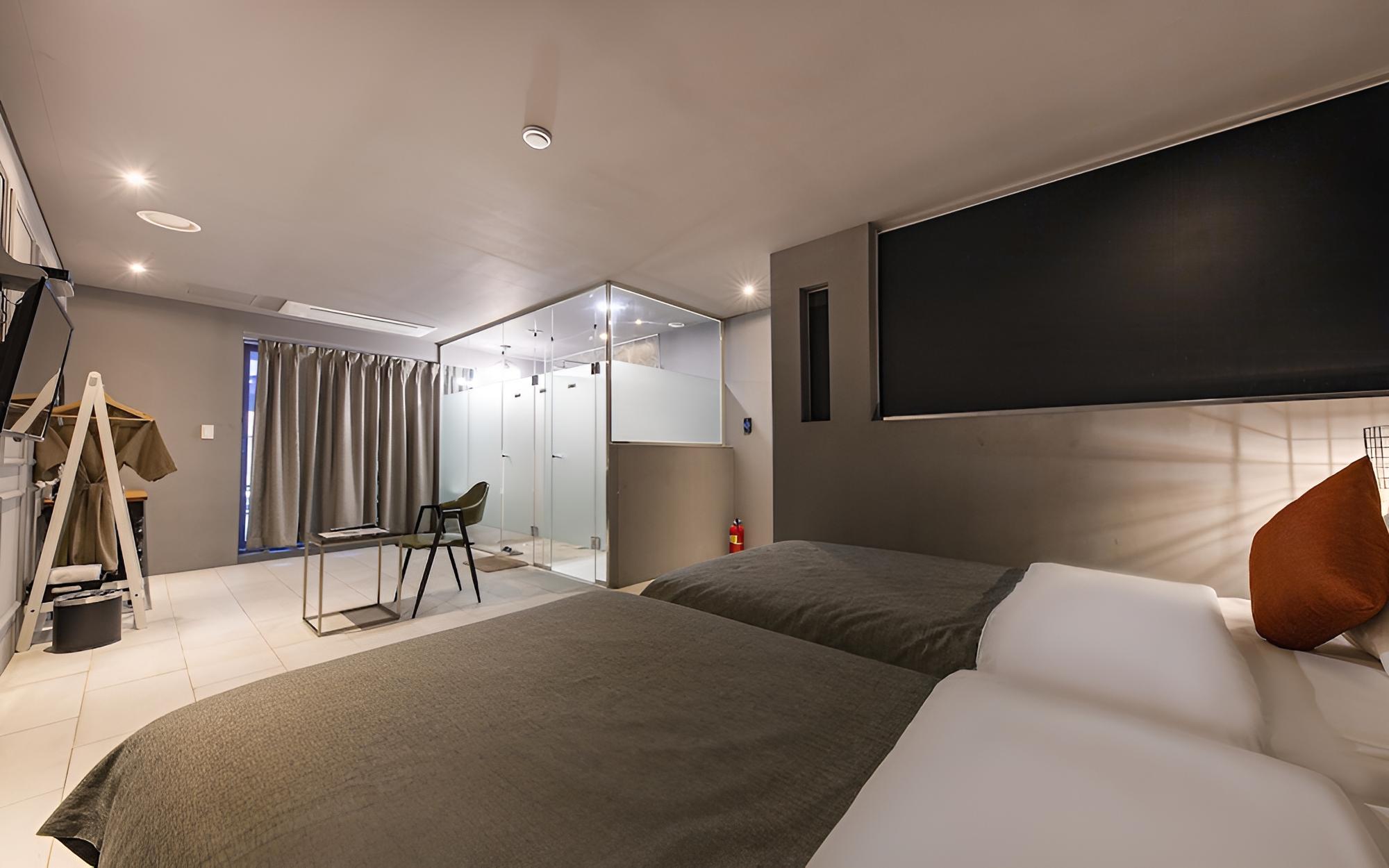 Room (Royal Suite (Duplex 4 People)) - Photo 3