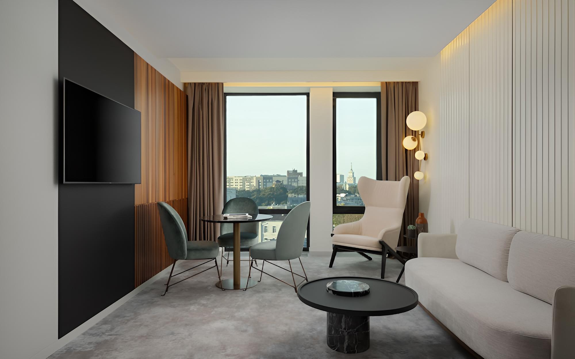 Executive Suite, 1 King Bed, View
