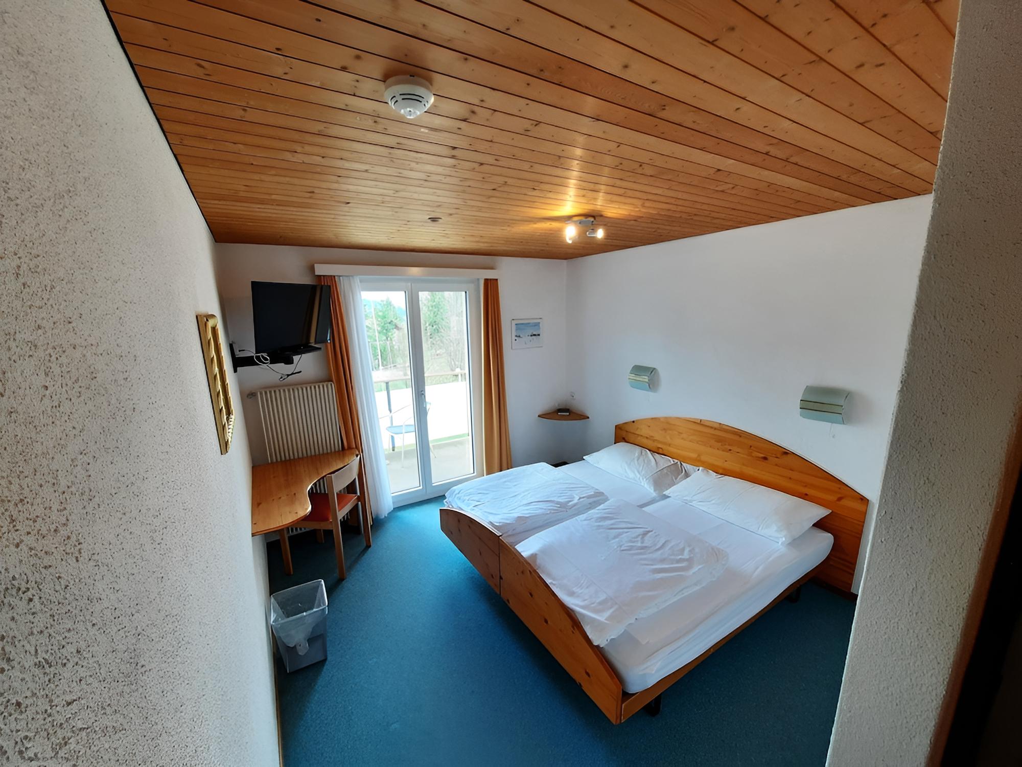 Classic Double Room, 1 Queen Bed