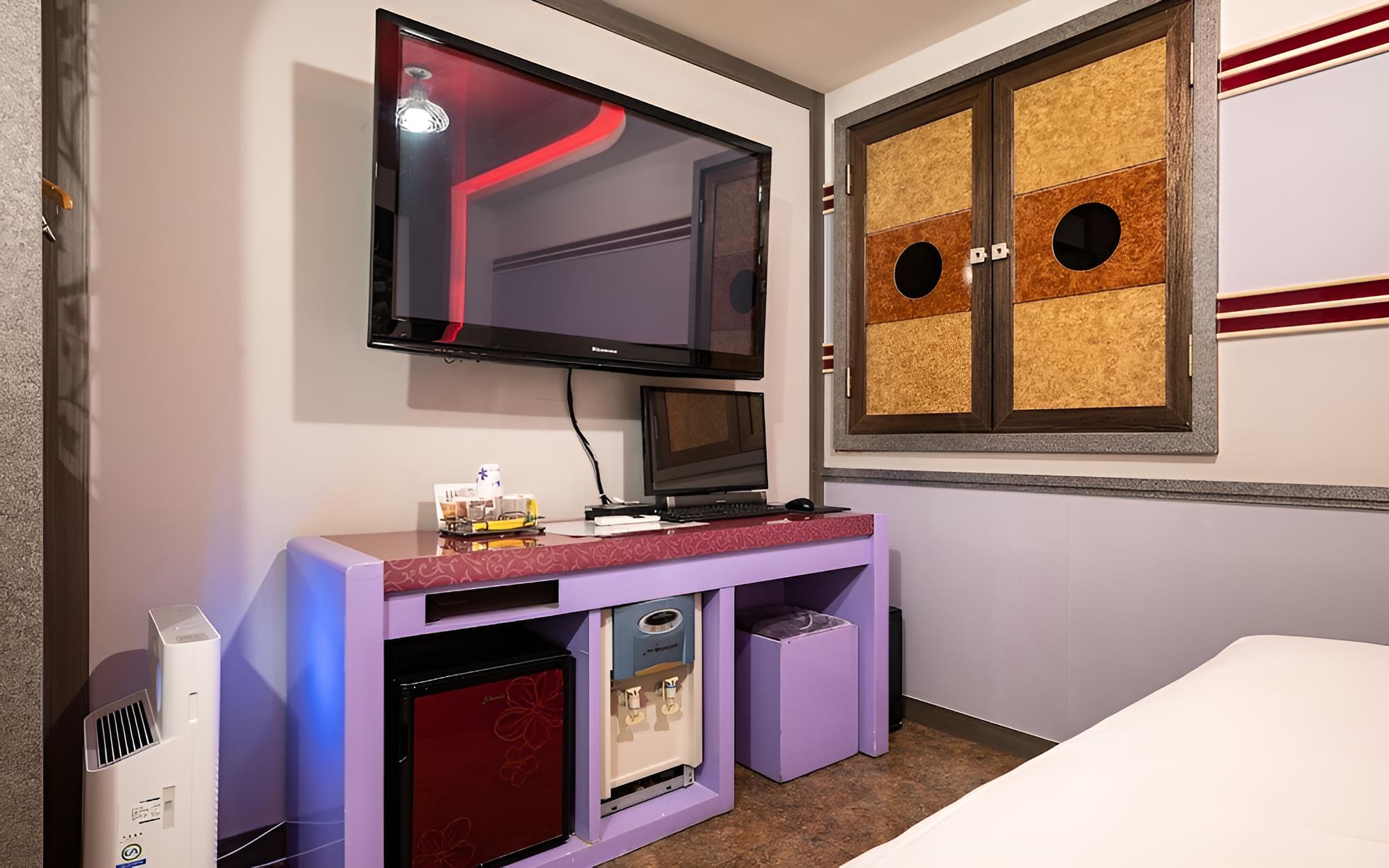 Room (General room-physical identification ) - Photo 25
