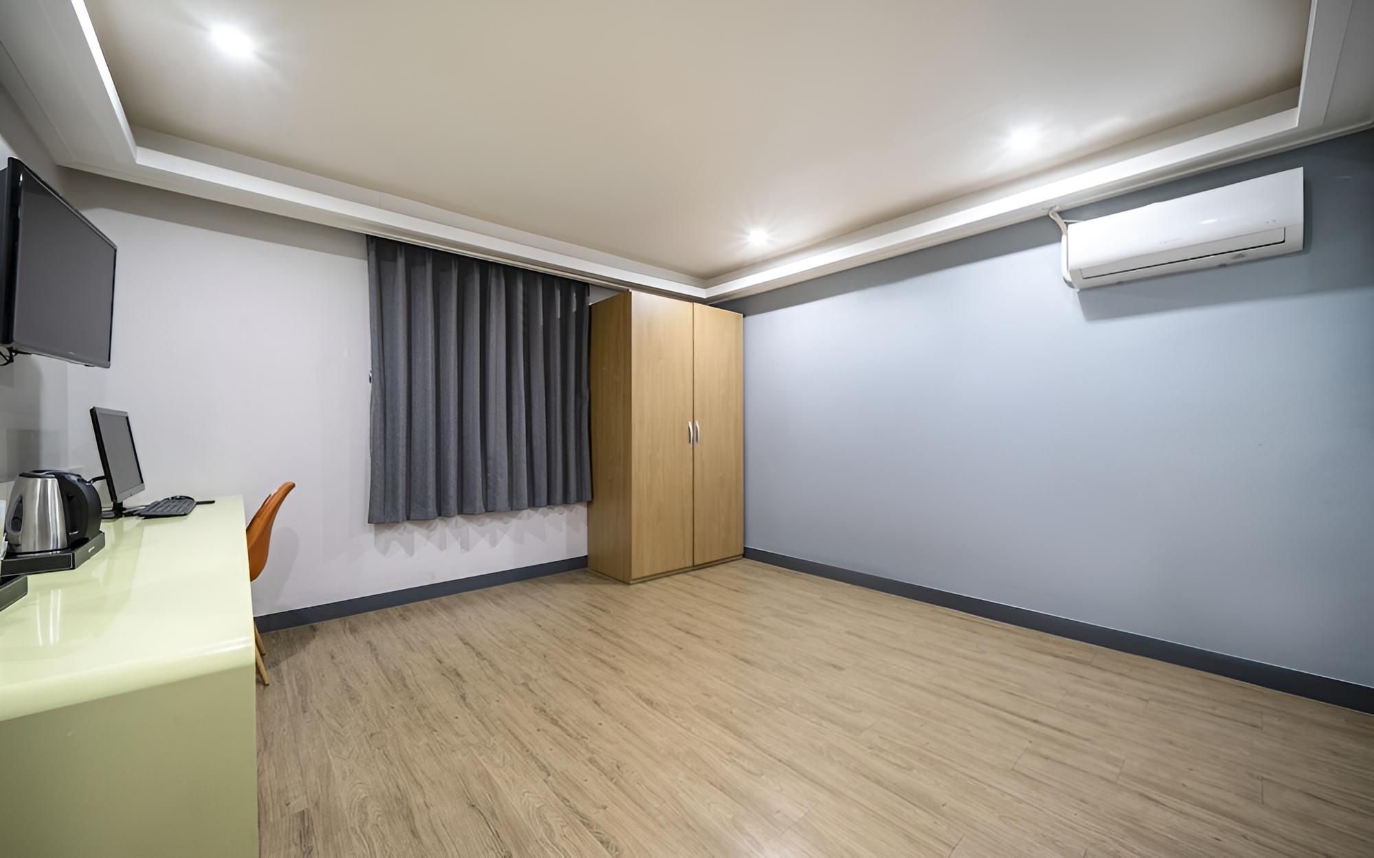 Room (On-dol) - Photo 1