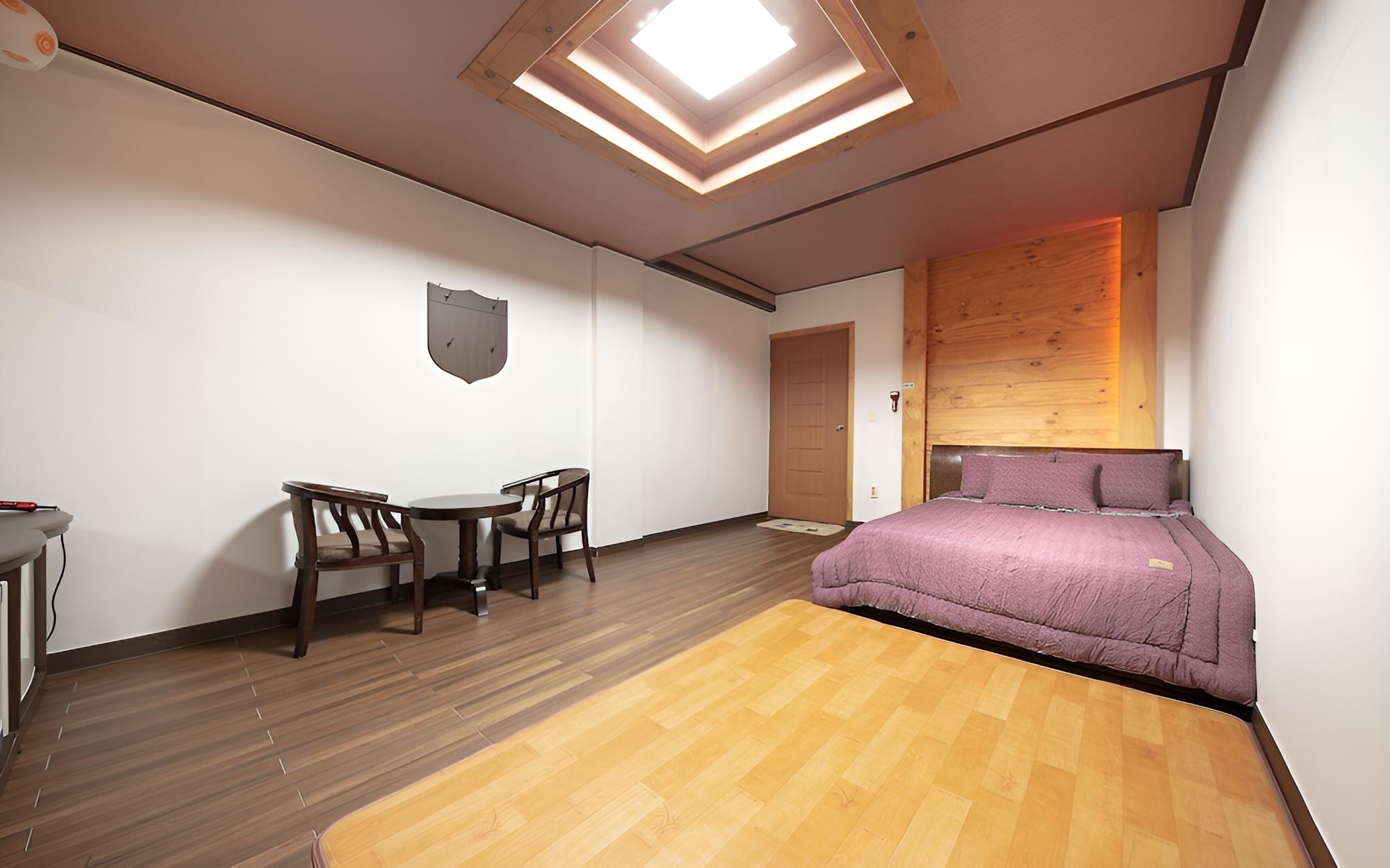 Room (Standard Room) photo 3