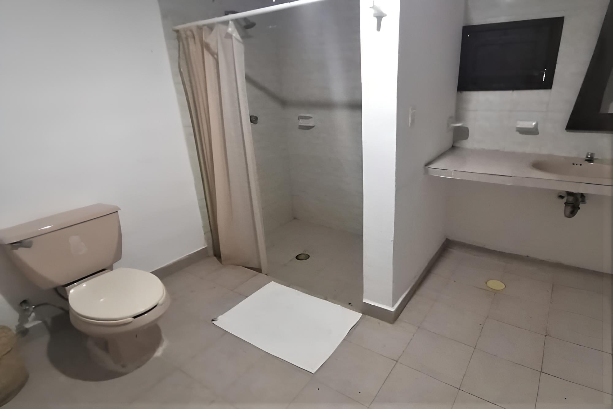 Standard Room, 2 Queen Beds, Garden View photo 2