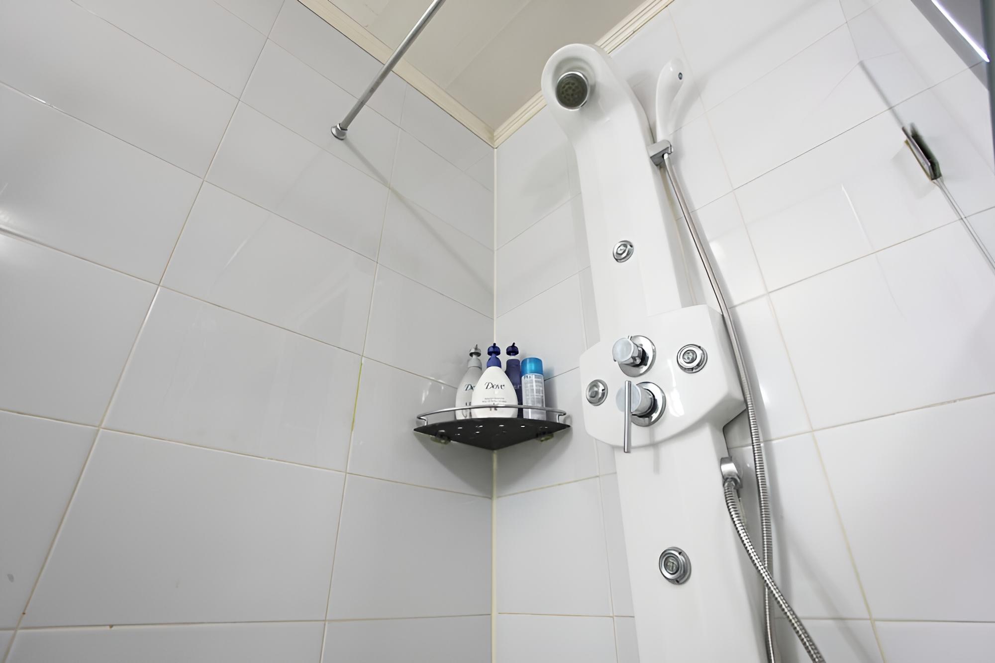 Room (luxury) photo 2