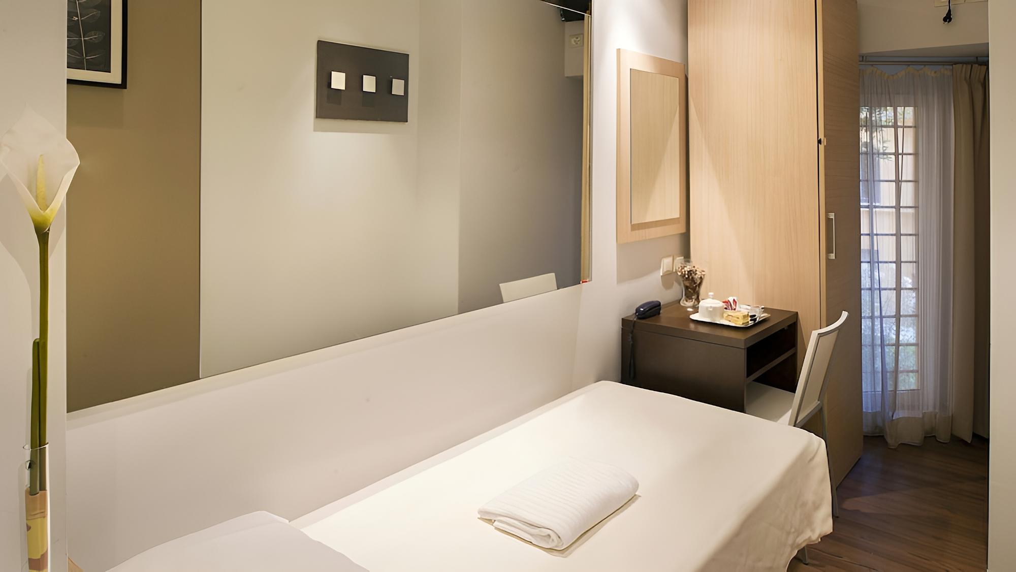 Business Room