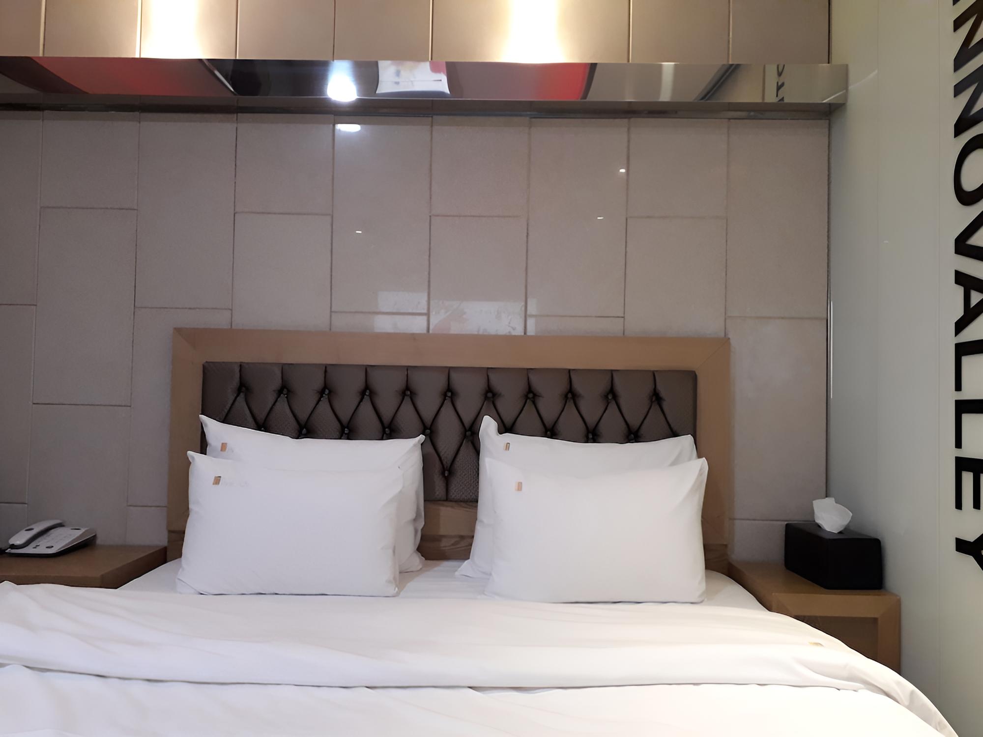 Two Room