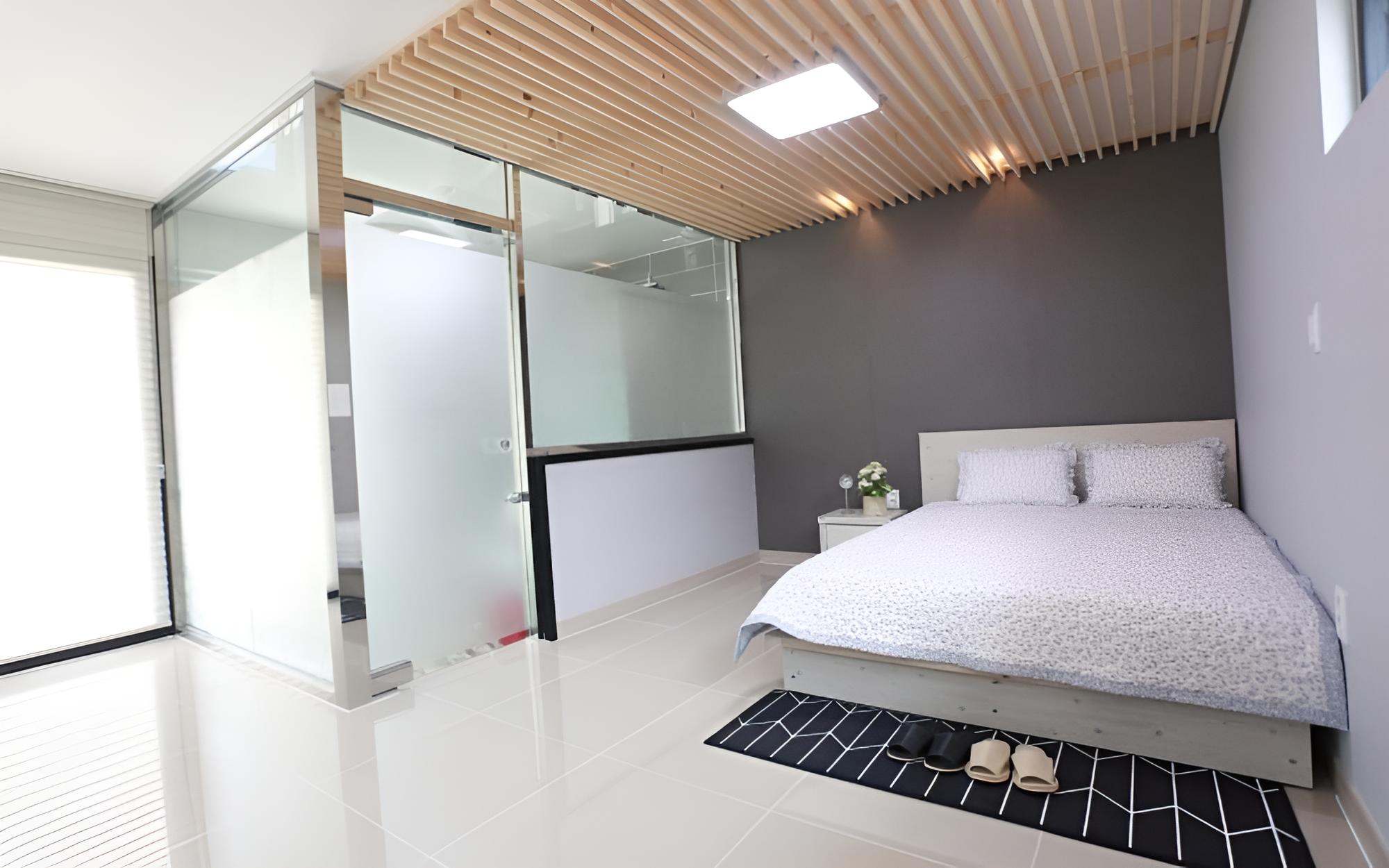 Room (Pool Villa S1)