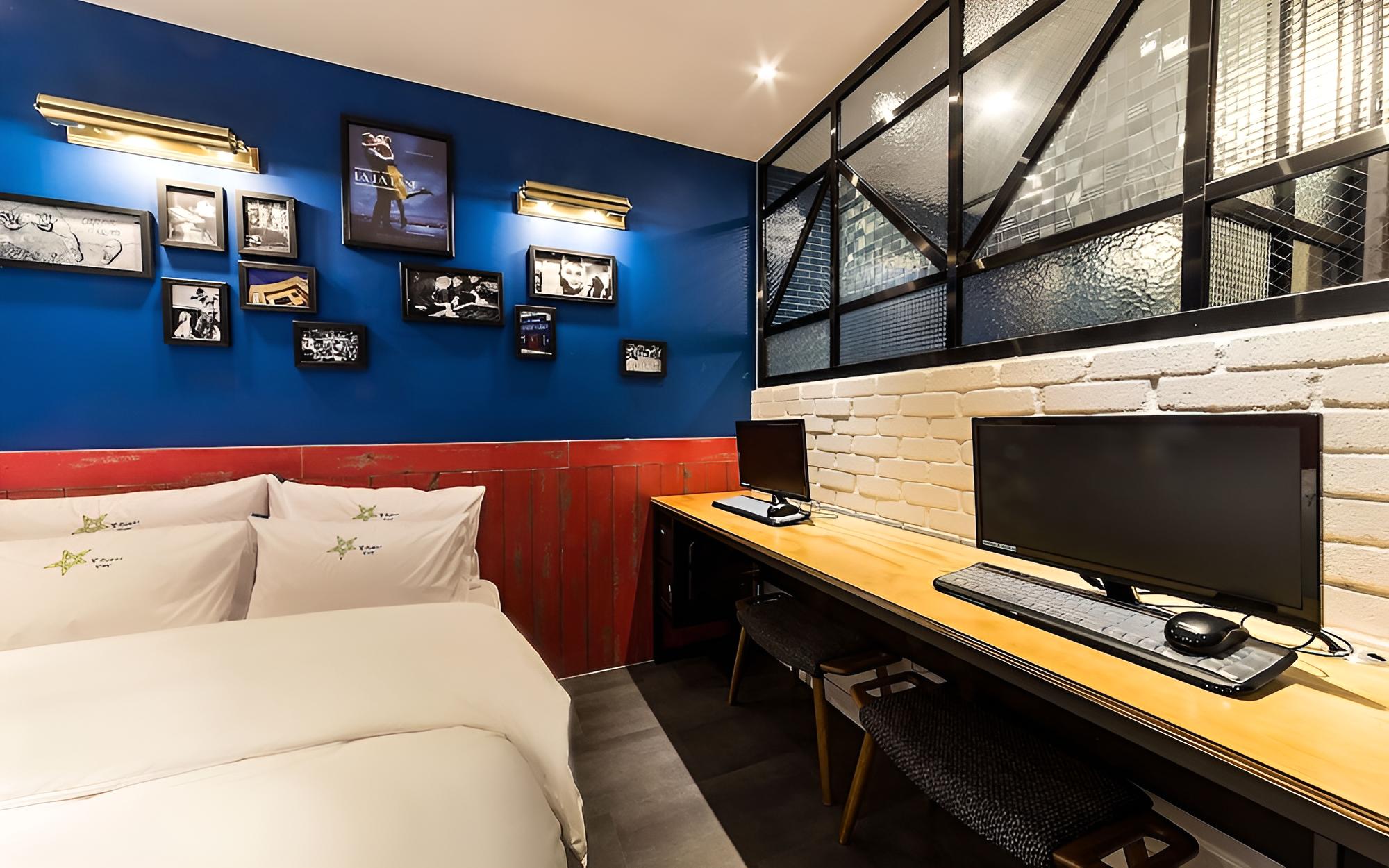 Room (VIP (Bathtub OTT 2PC))