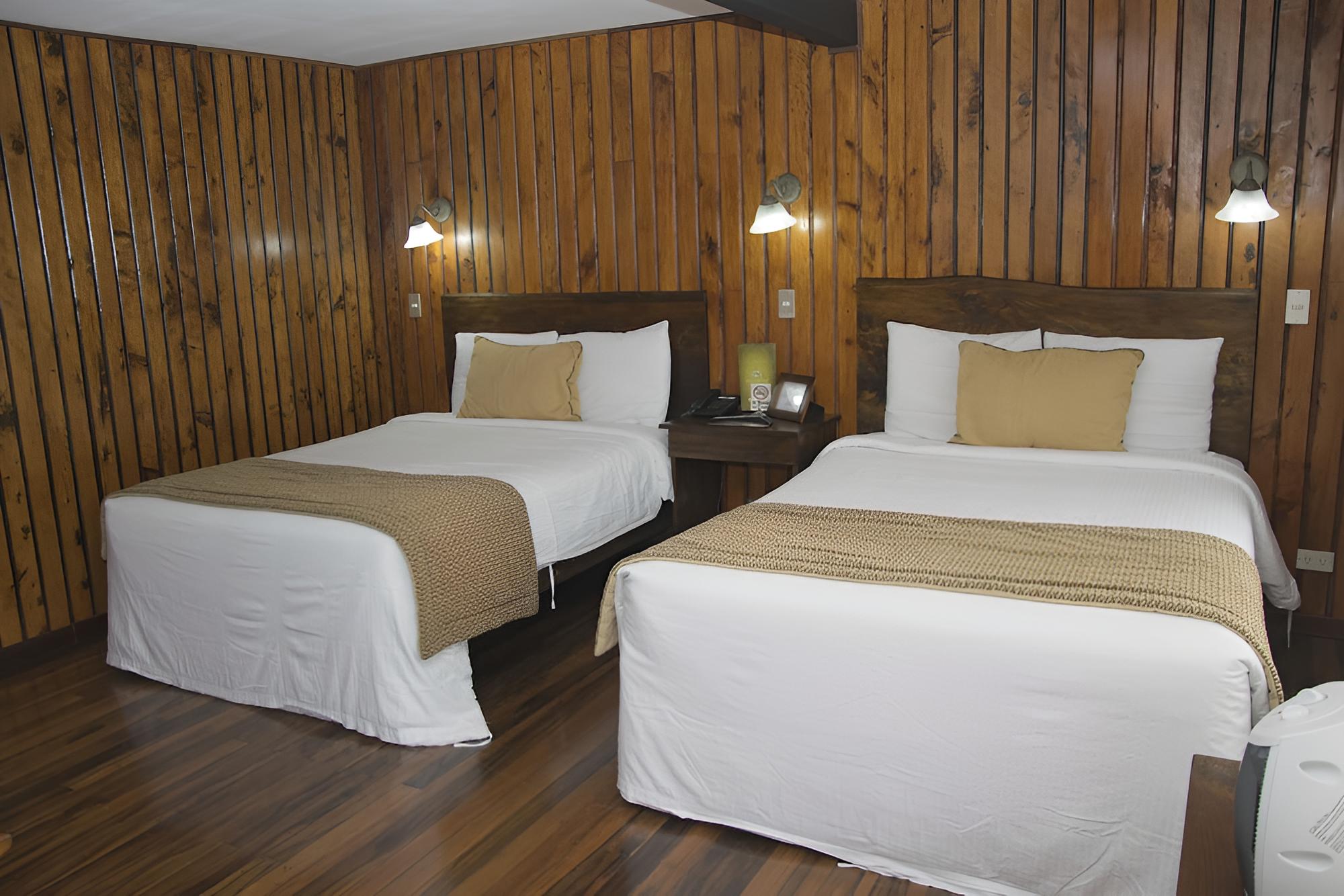 Superior Chalet, 2 Double Beds photo 1