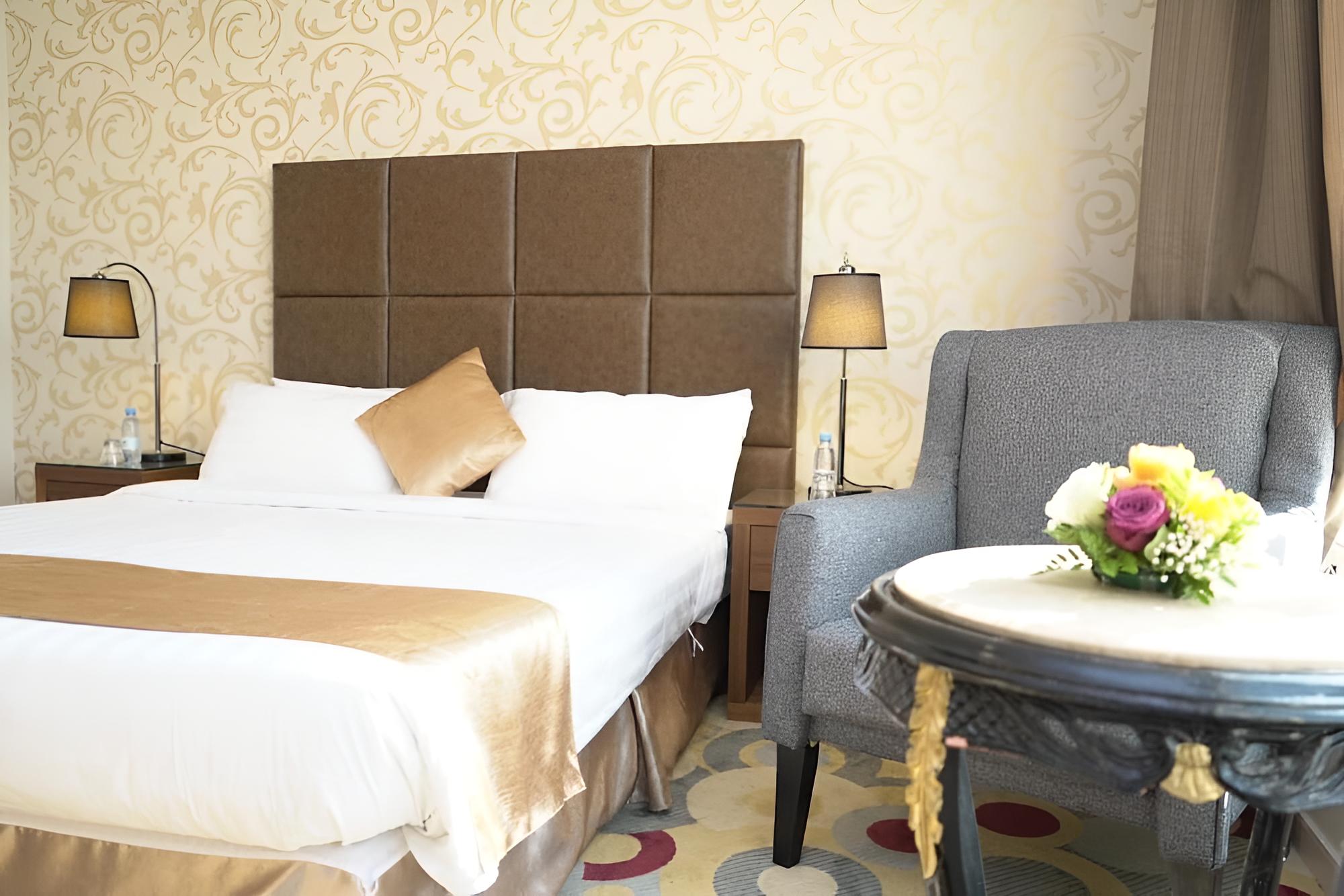 Business Suite photo 1