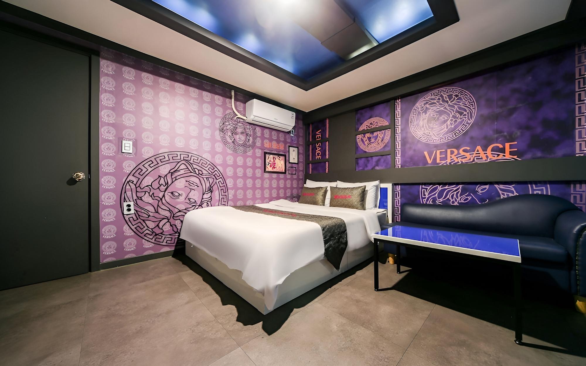 Room (Standard)