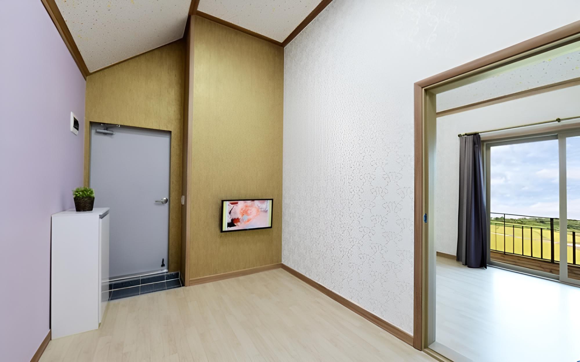 Room (HaneulChae (Building C 203)) photo 3
