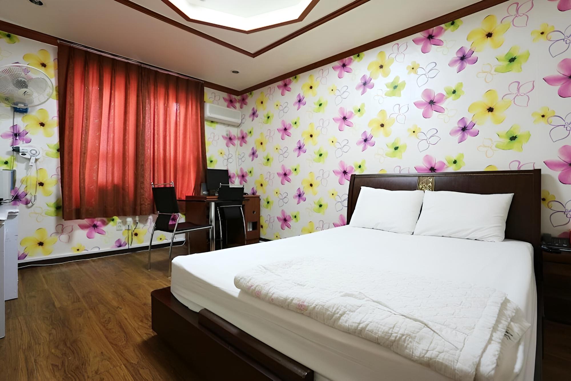 Room (Special Room) - Photo 2