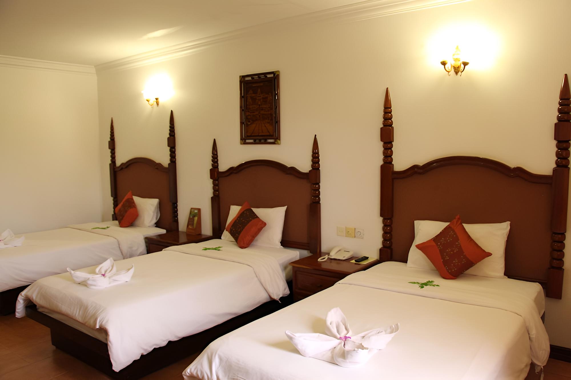 Triple Room (Free Pick up Service)