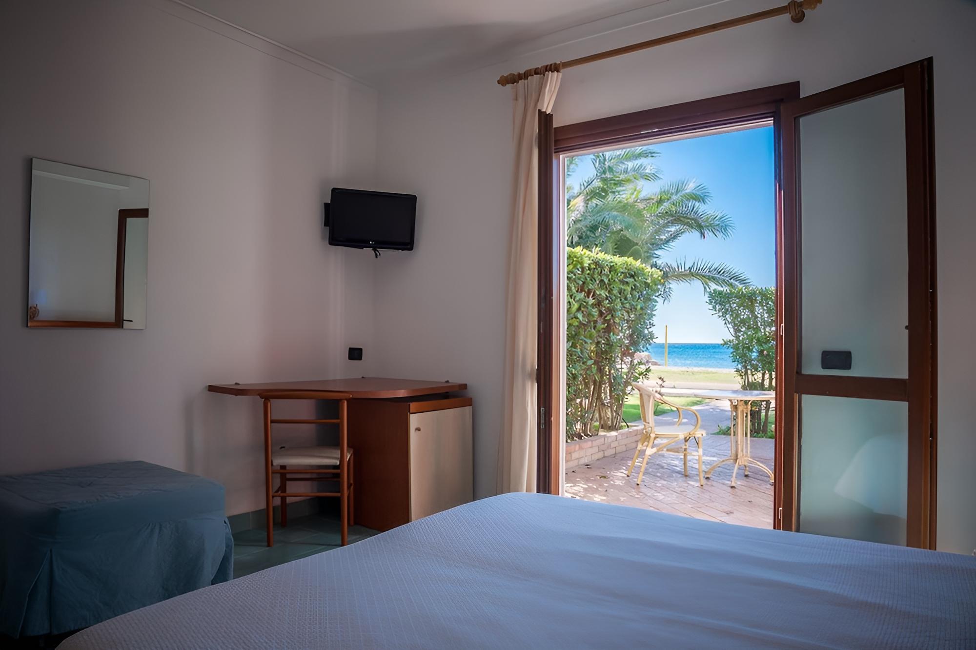 Economy Double or Twin Room