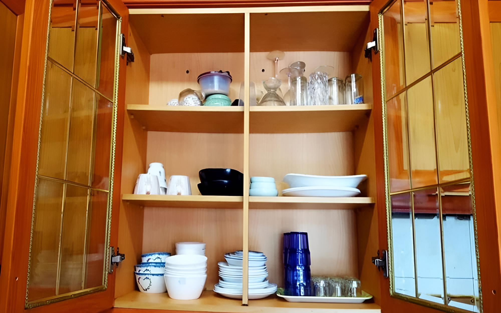 Room (Family Room (Unshared House))