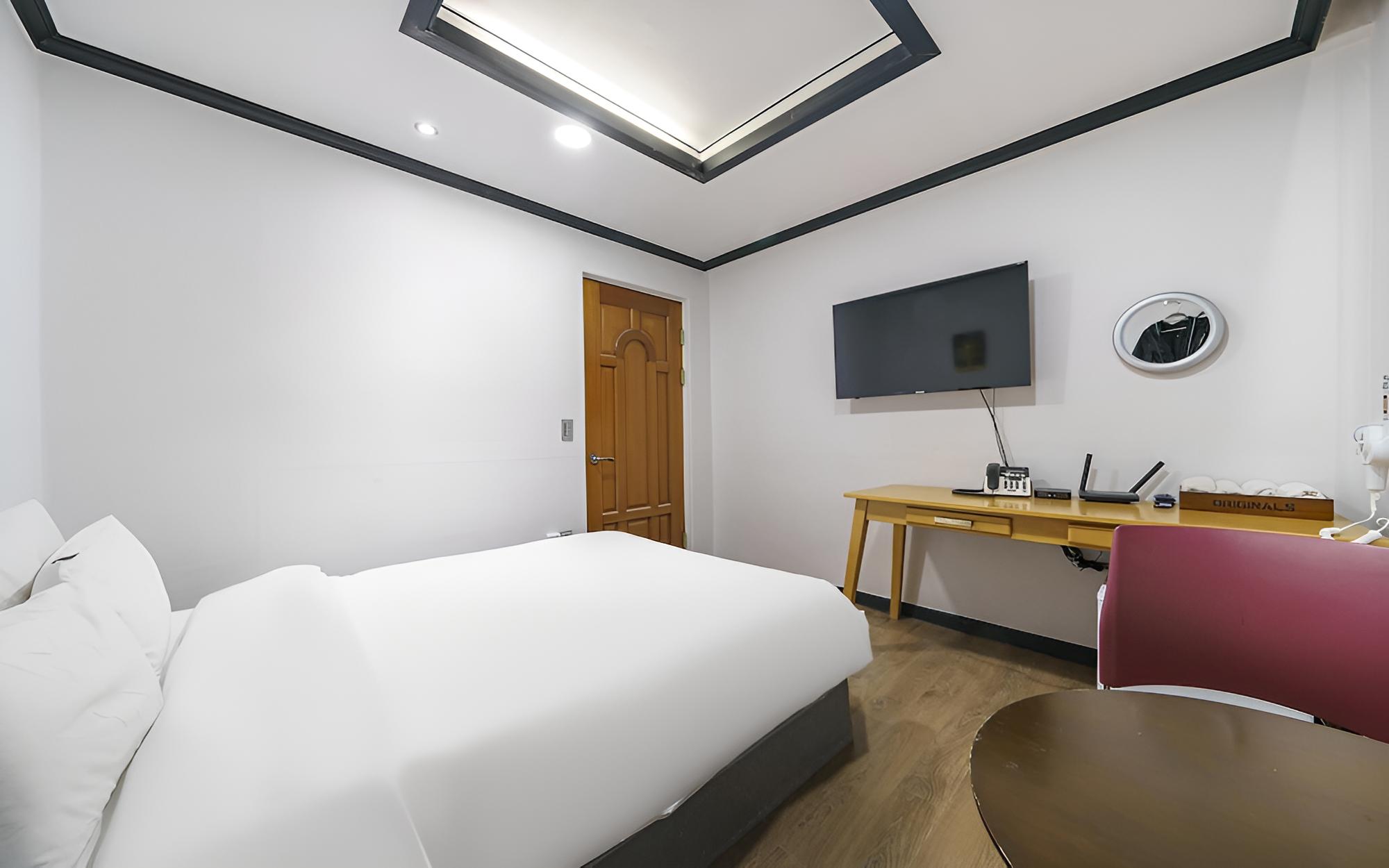 Room (Pets Friendly(Pet room Air purifierNE)