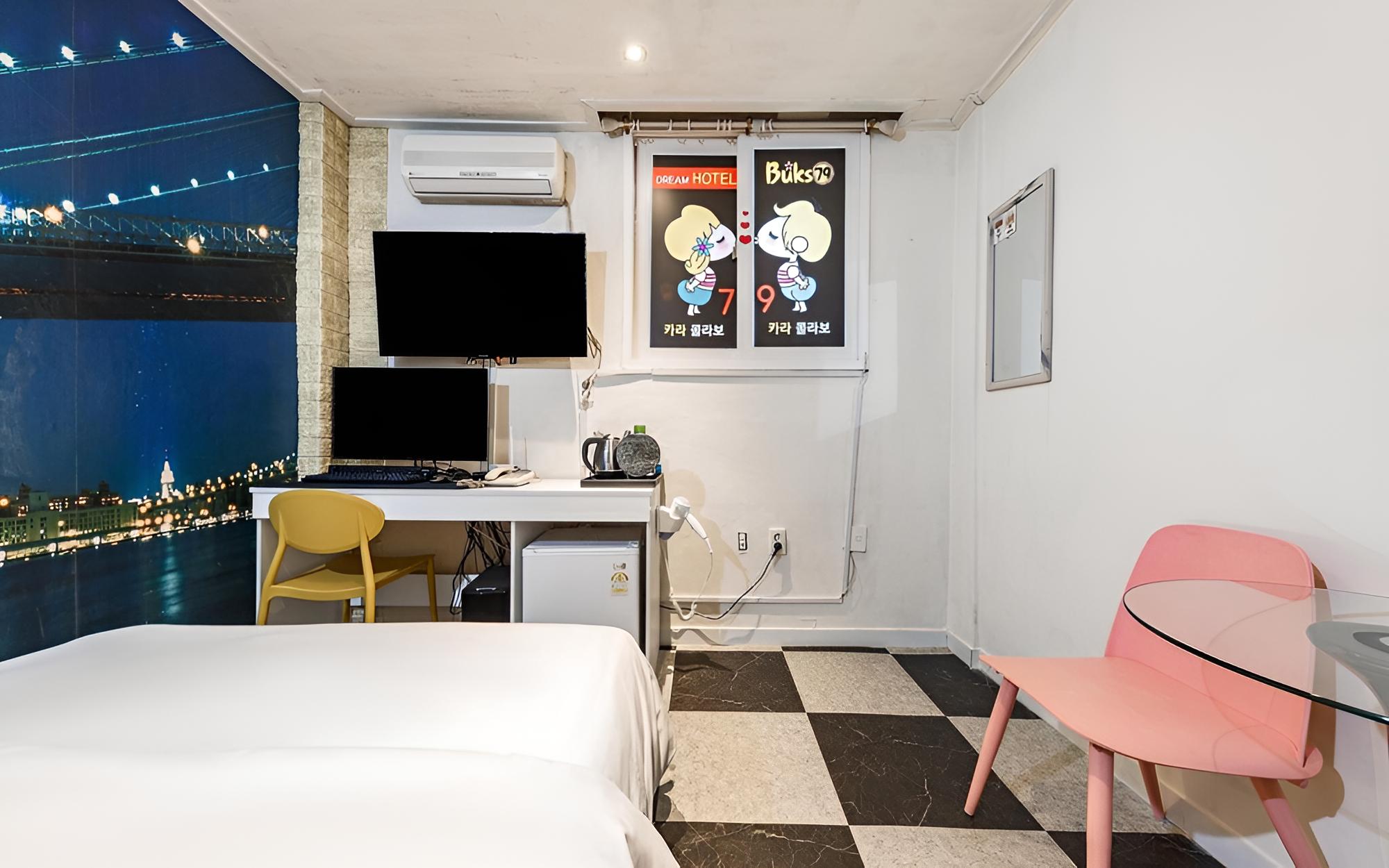 Room (Gaming (1PC)) - Photo 8