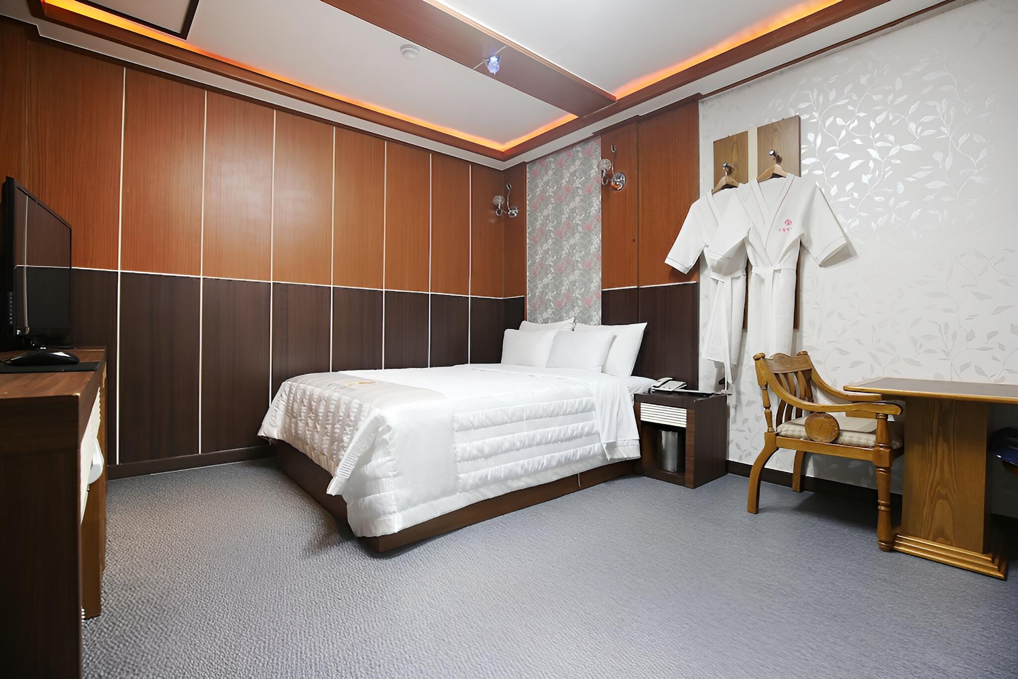 Room (Special Room)