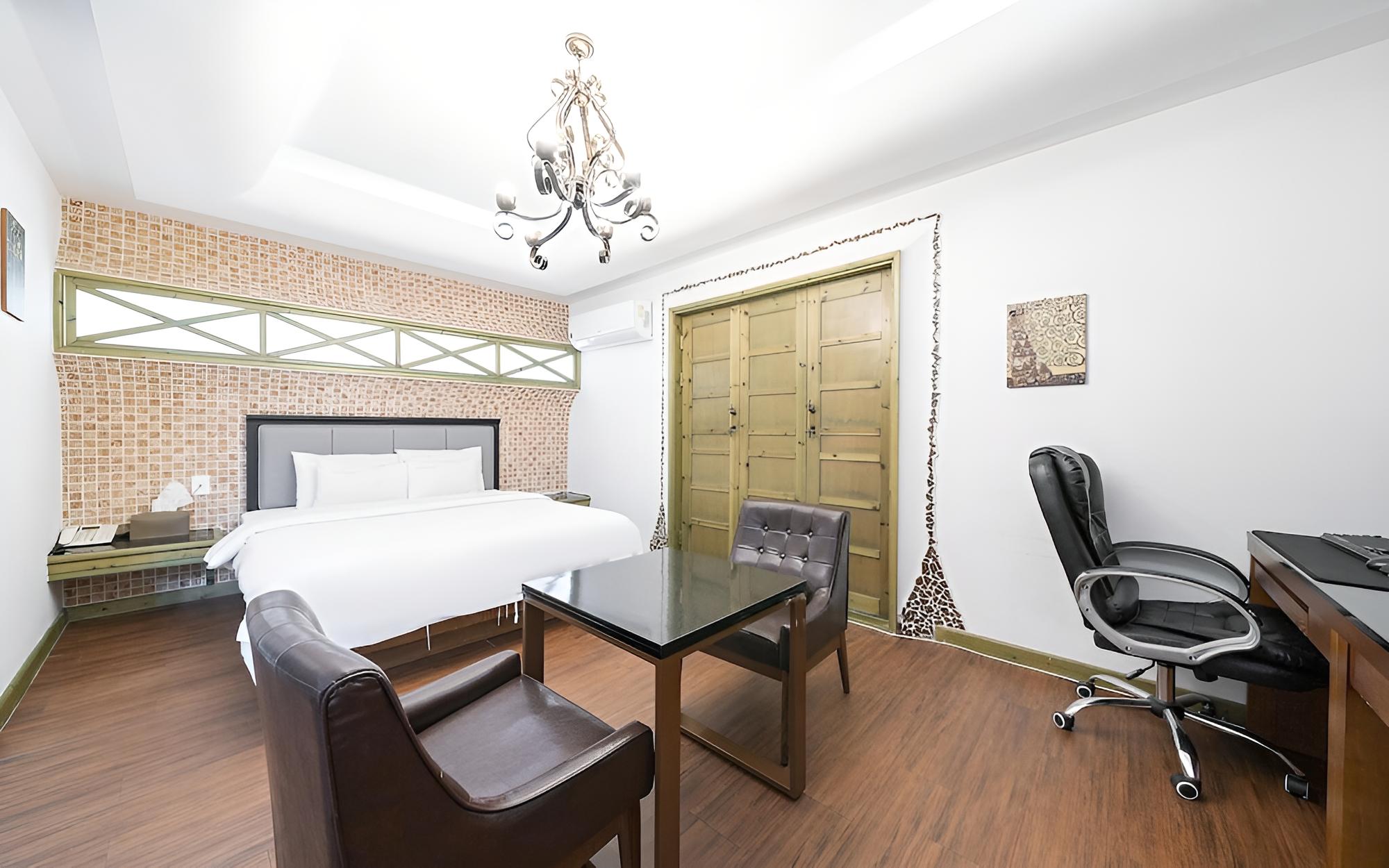 Room (Superior (Smart TV Netflix Terrace)) - Photo 3