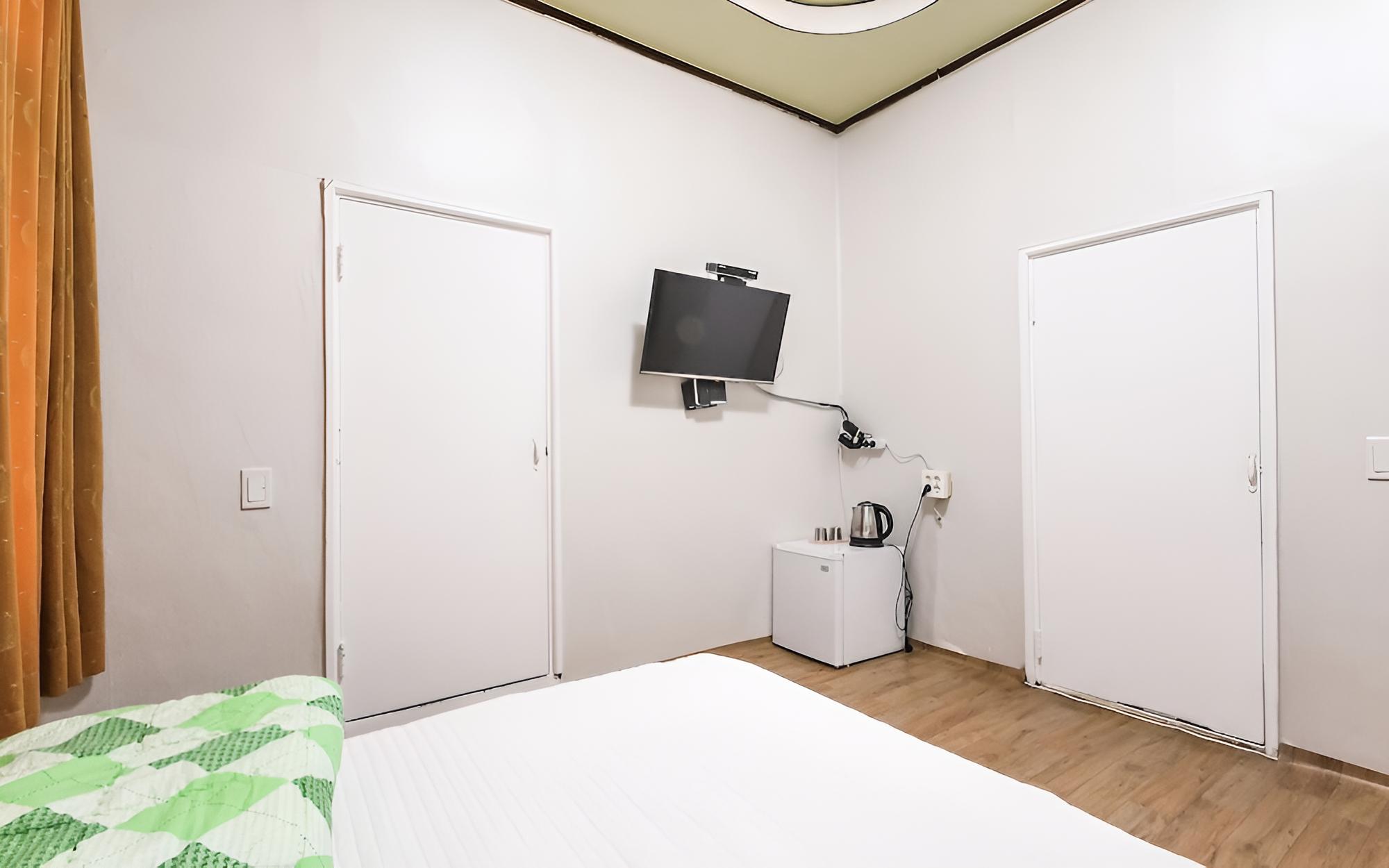 Room (Standard Room) - Photo 1