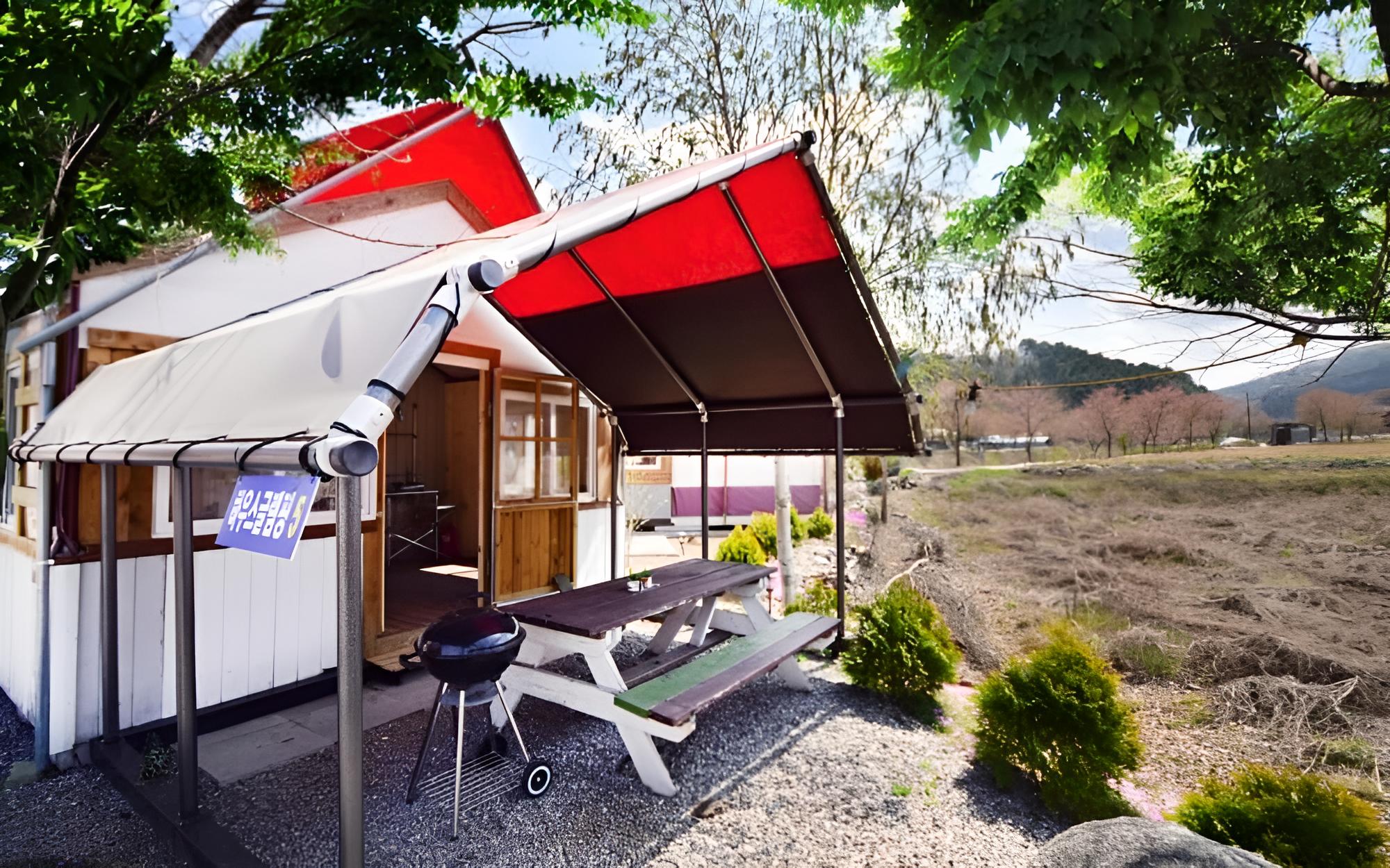 Room (House Glamping 5)