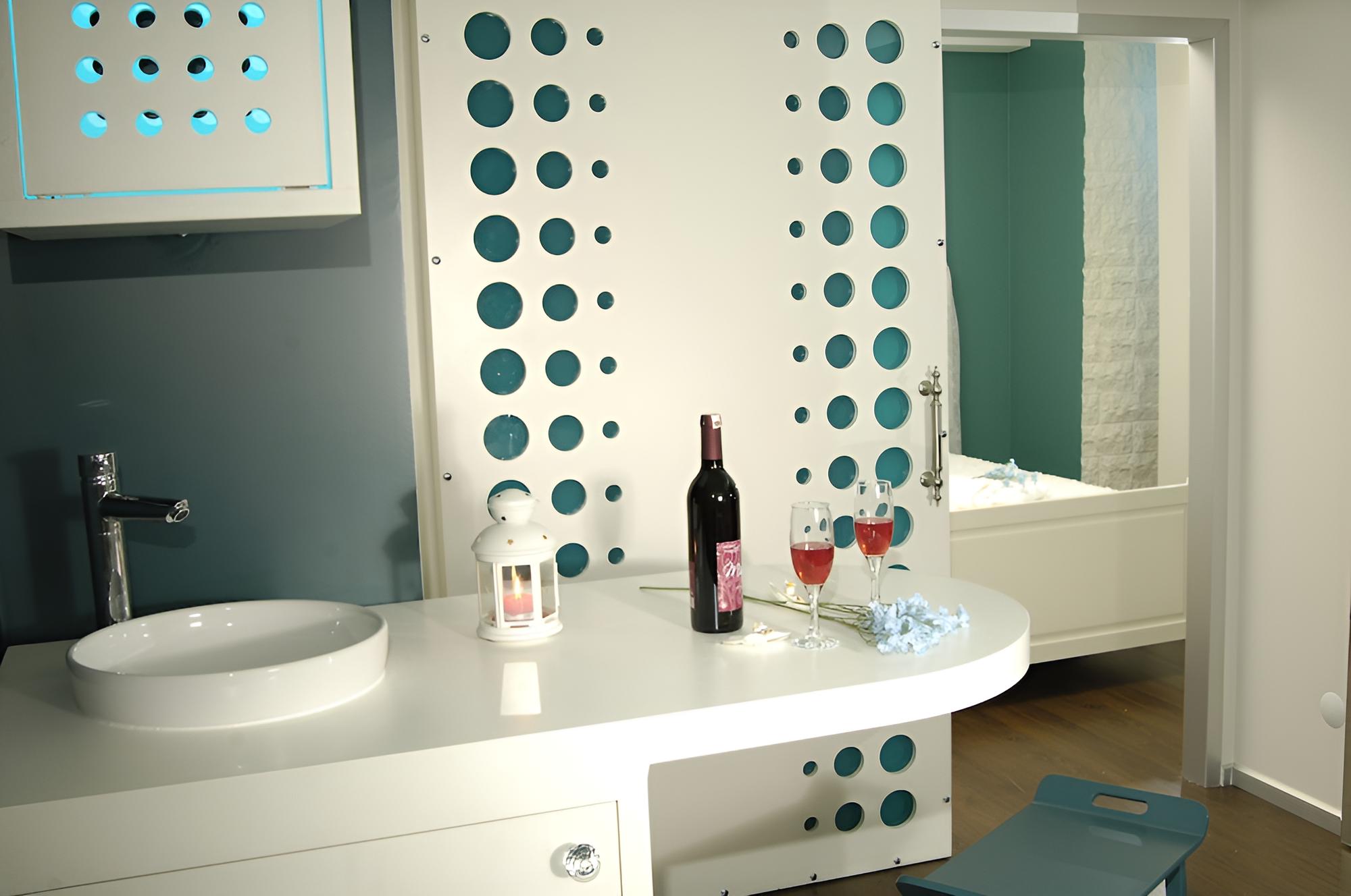 King Suite photo 2