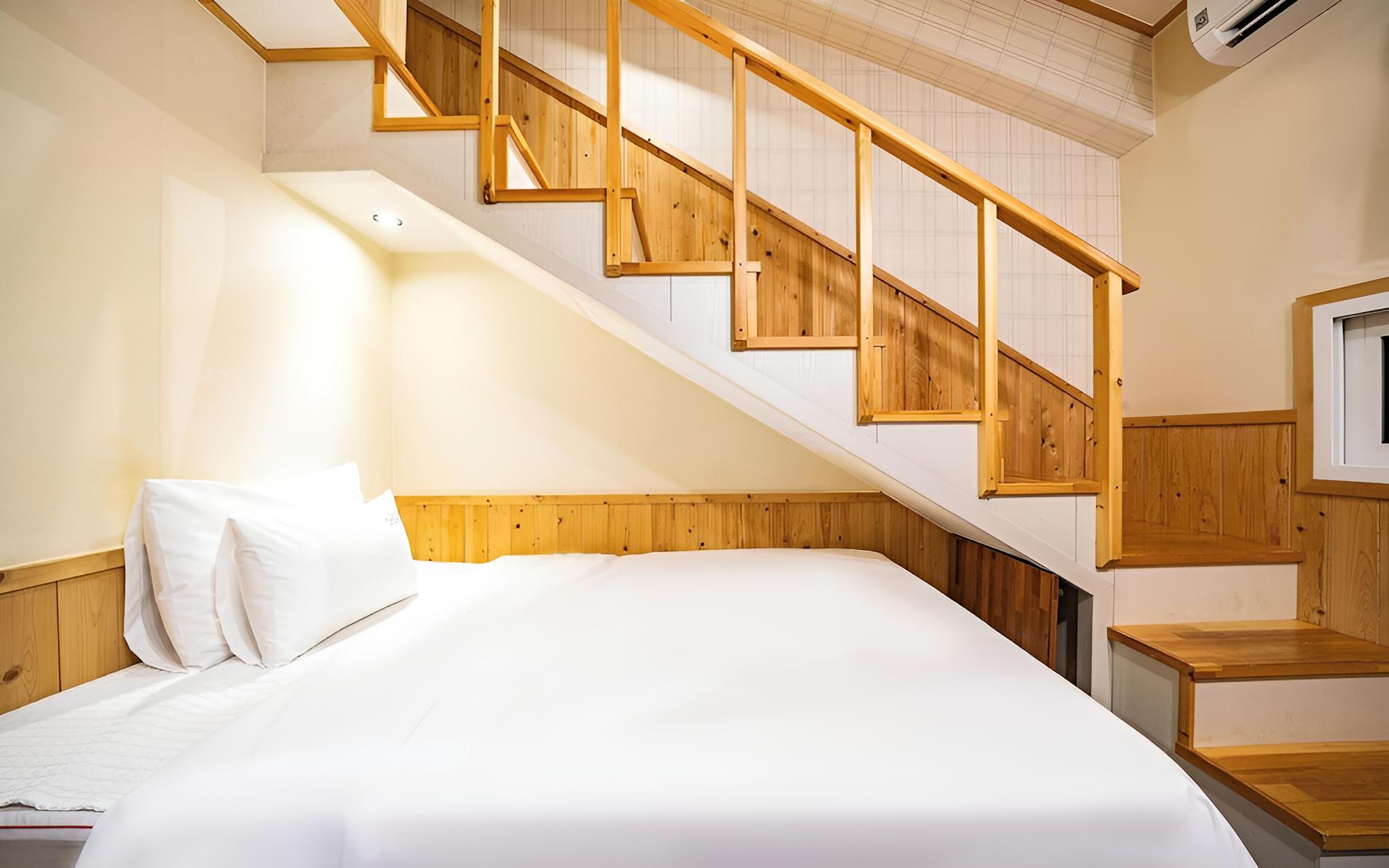 Room (Suite Twin (OTT))