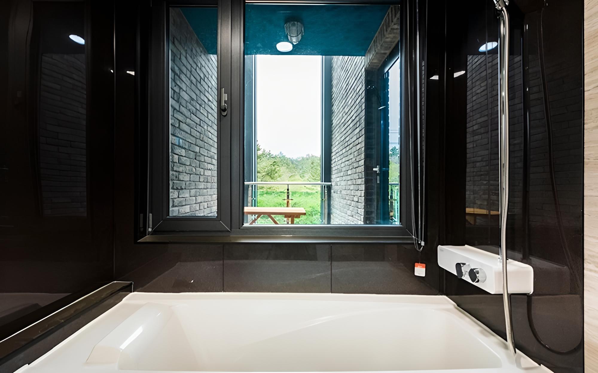 Room (Deluxe Plus (duplex))